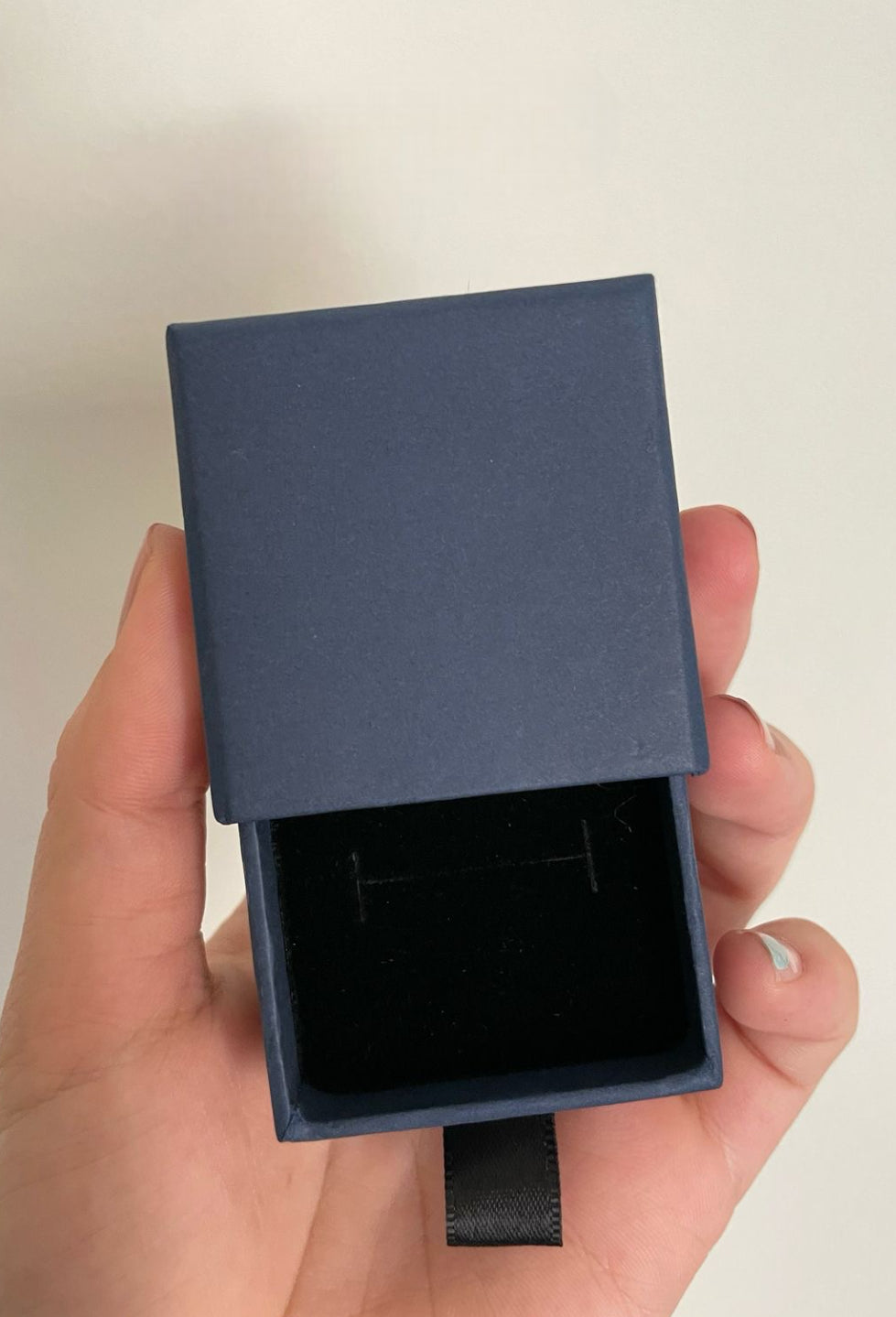 Black ribbon ring box