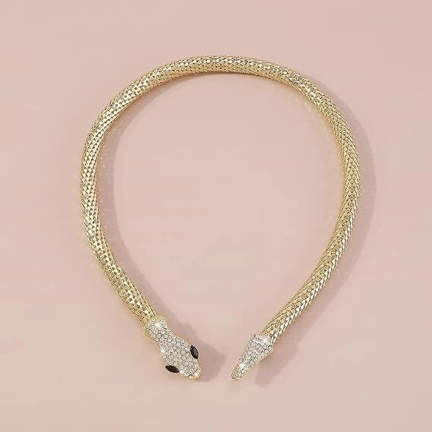 Serpent choker