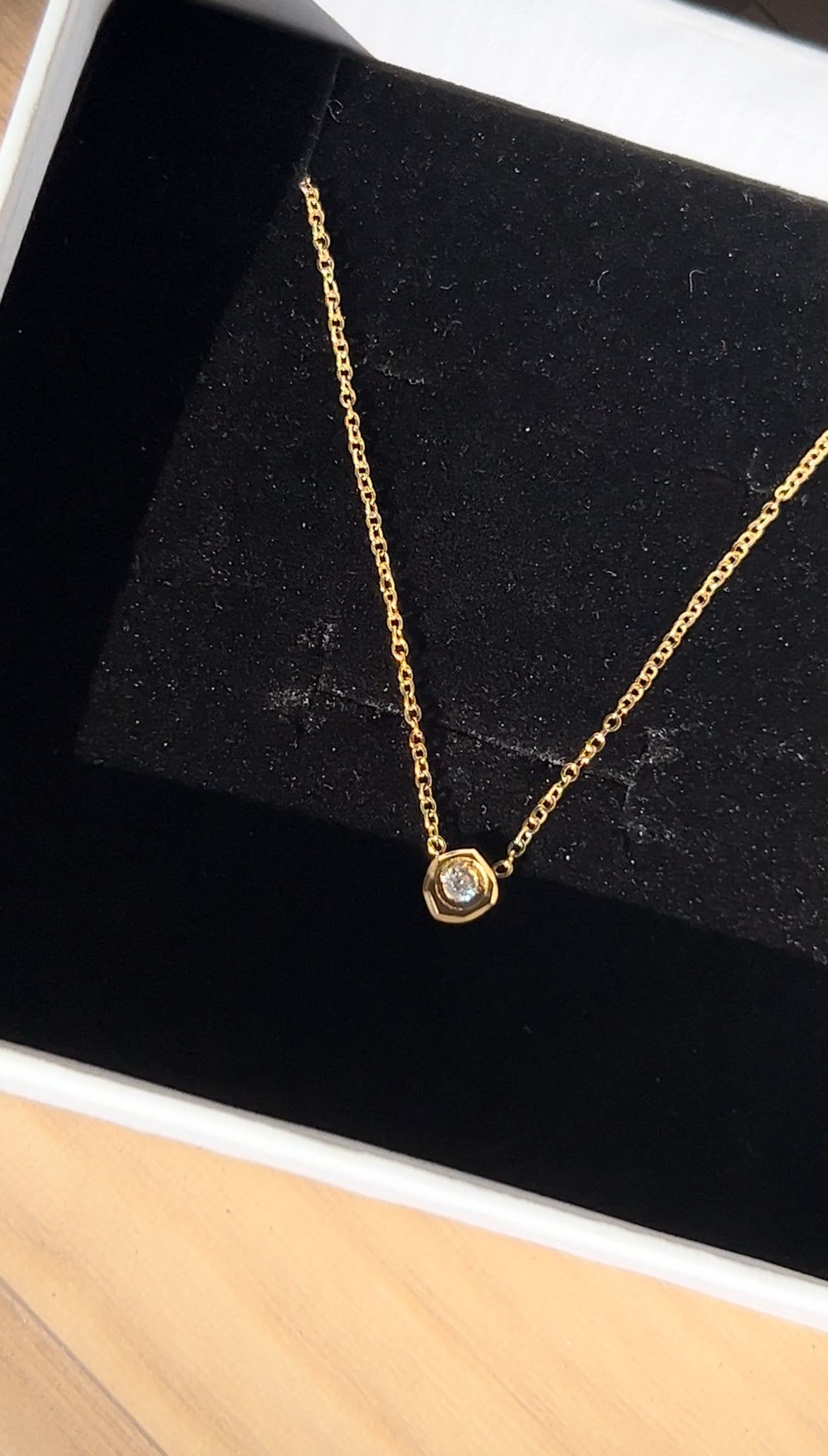 Venessa necklace