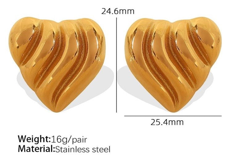 Heart giggle earrings