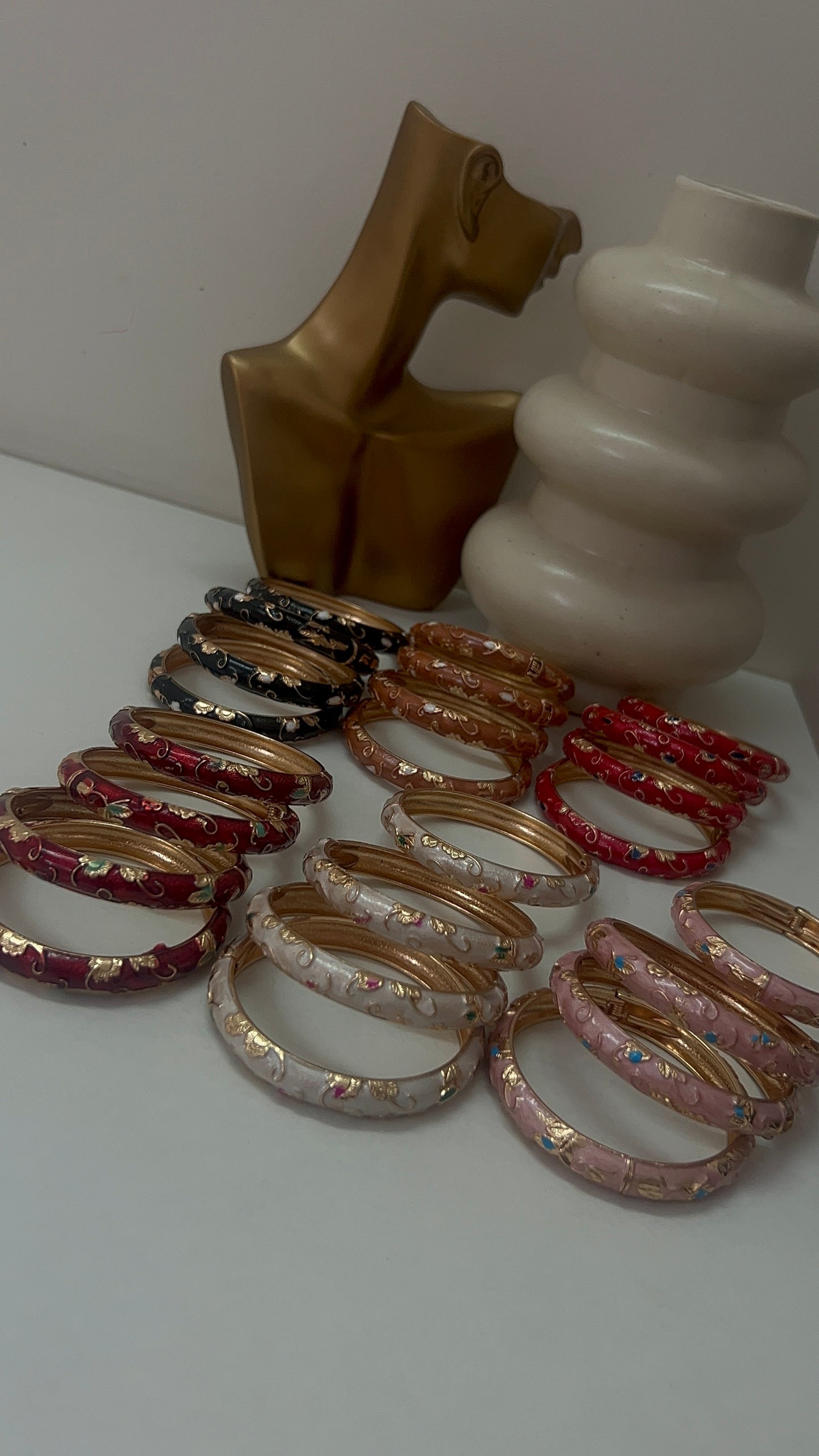 Retro bangles