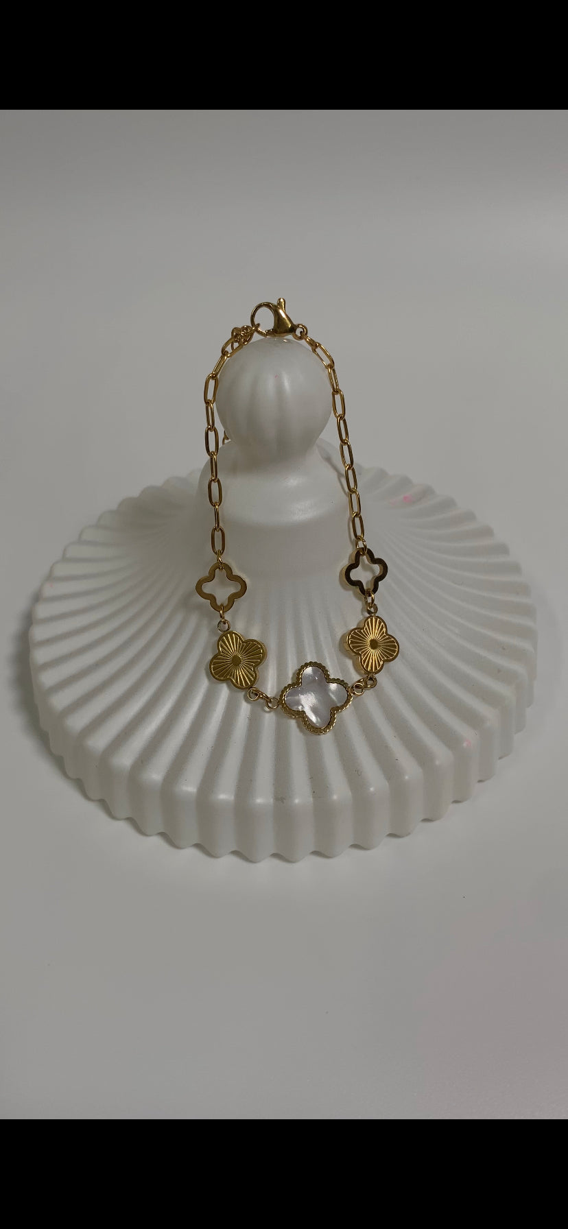 White clover bracelet