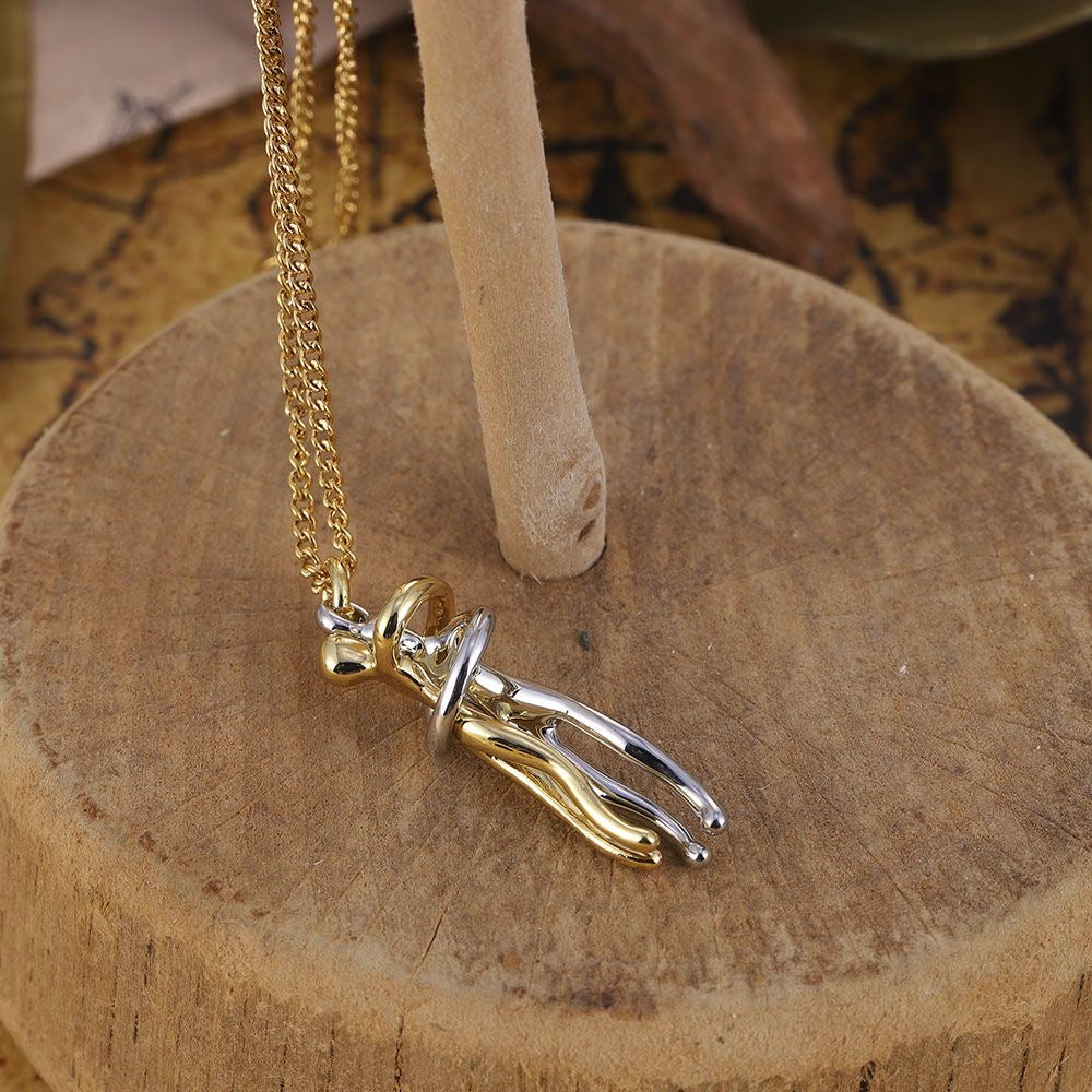 Hug necklace