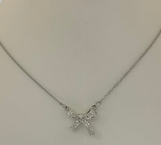 Bow necklace
