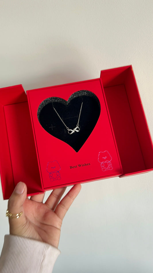 Infinity 2.0 necklace