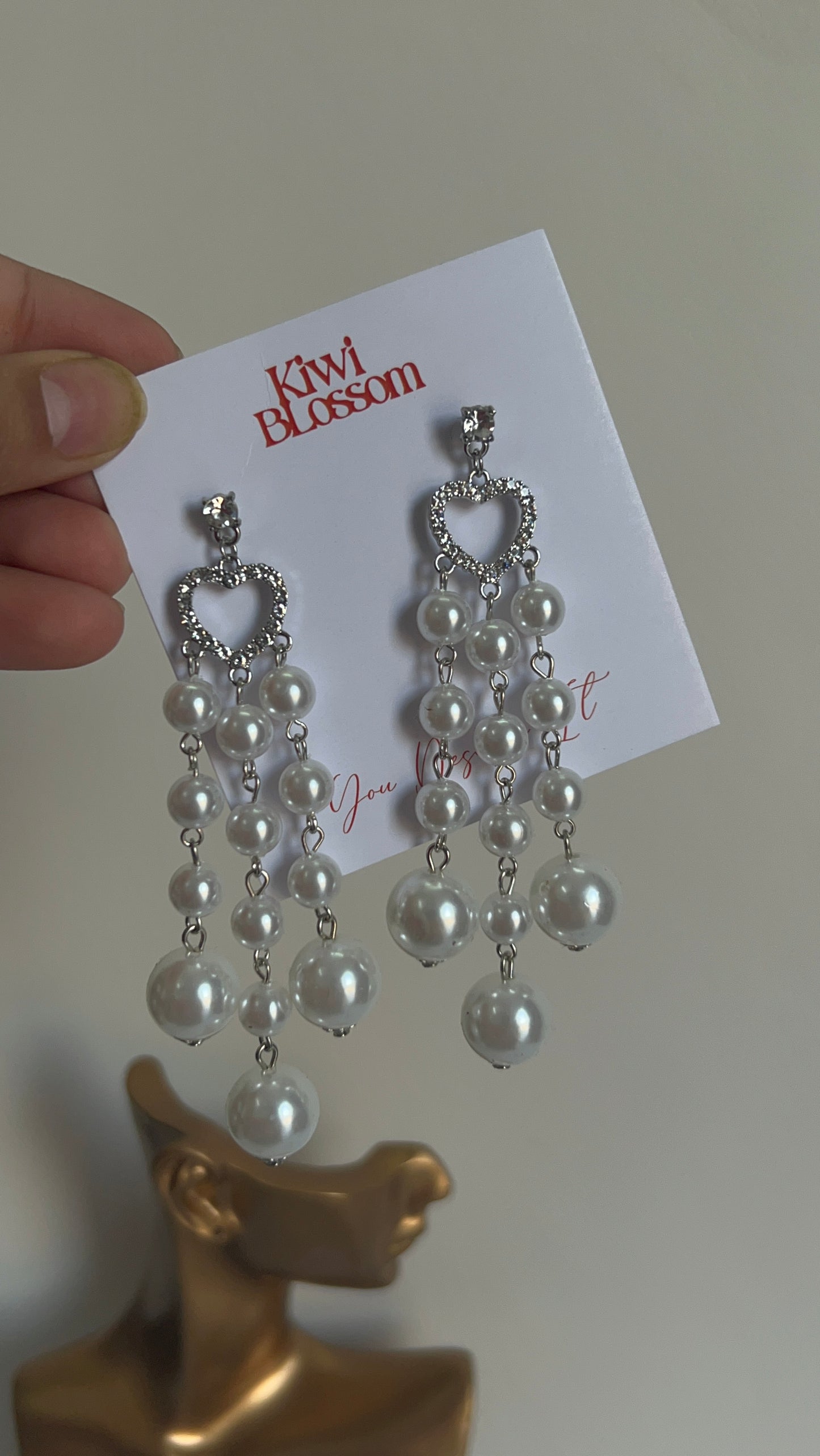 Radiant pearl earrings