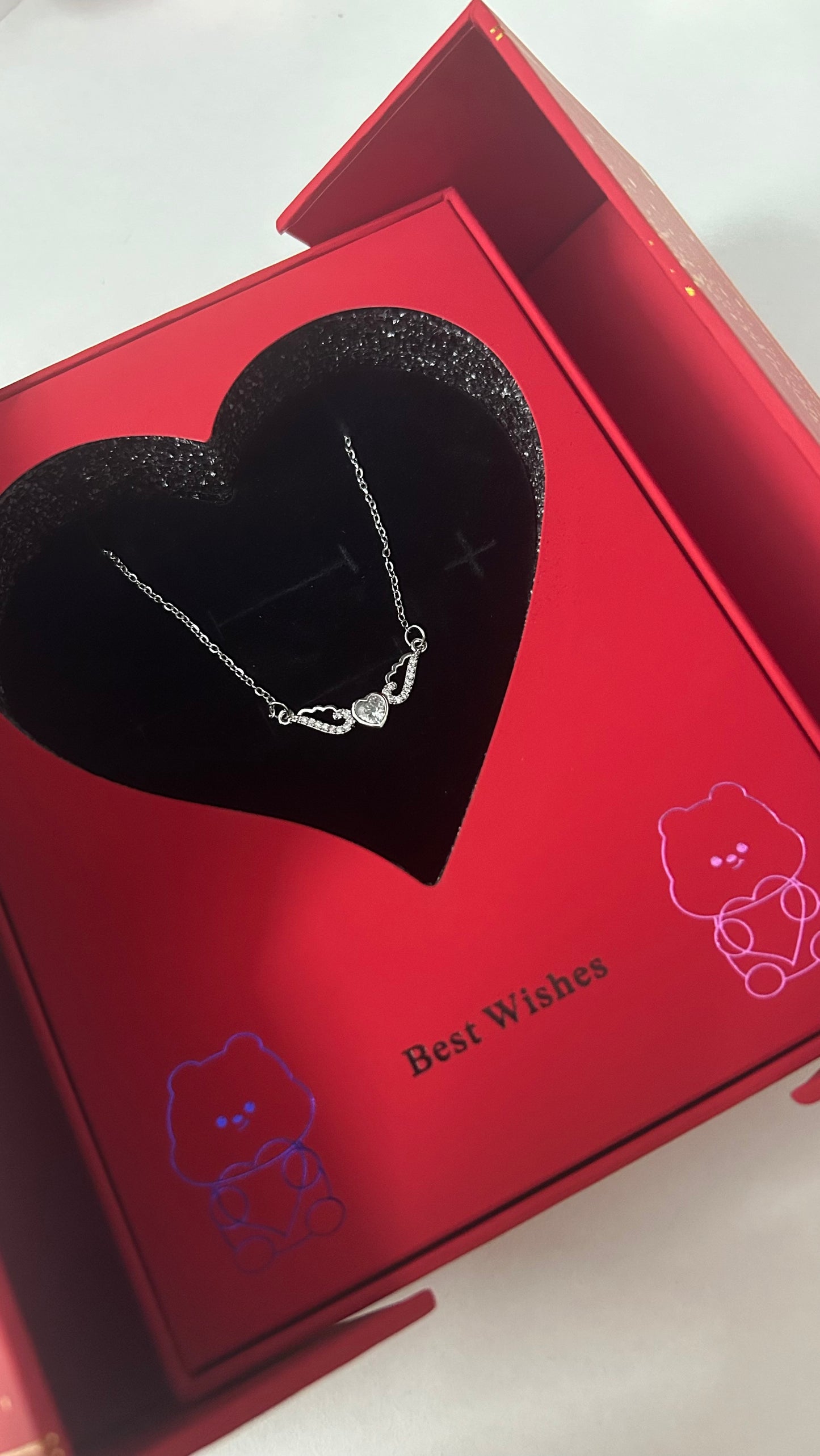 Fly high necklace