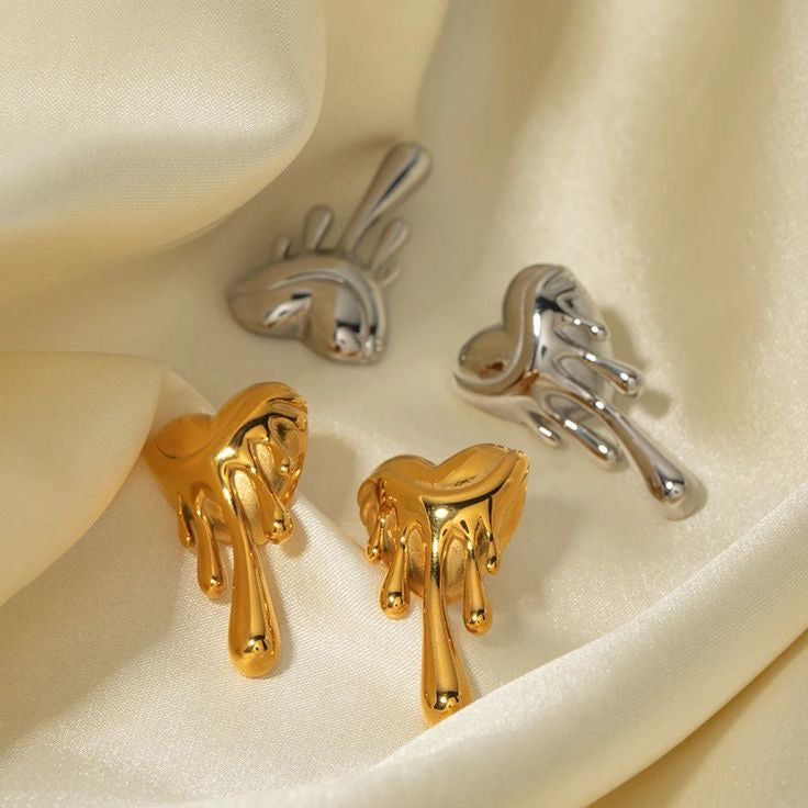 Heart melt earrings