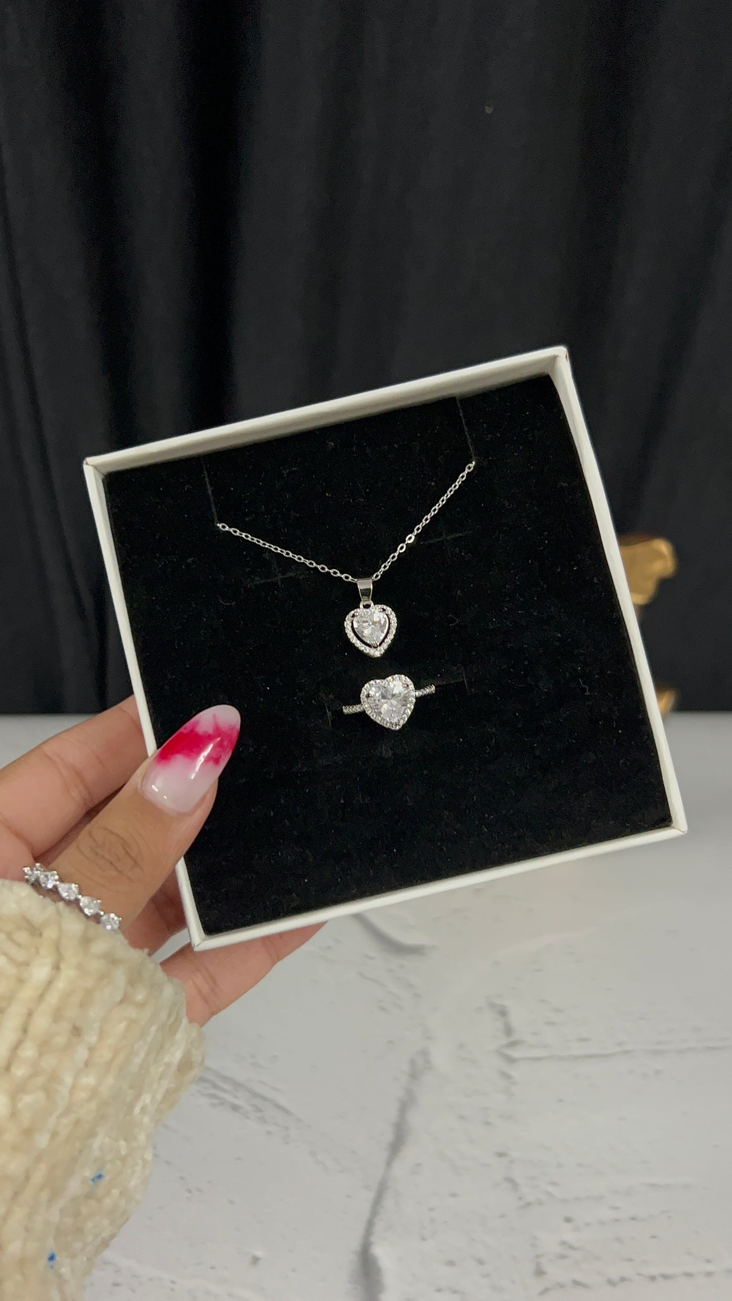 Eternity love gift box