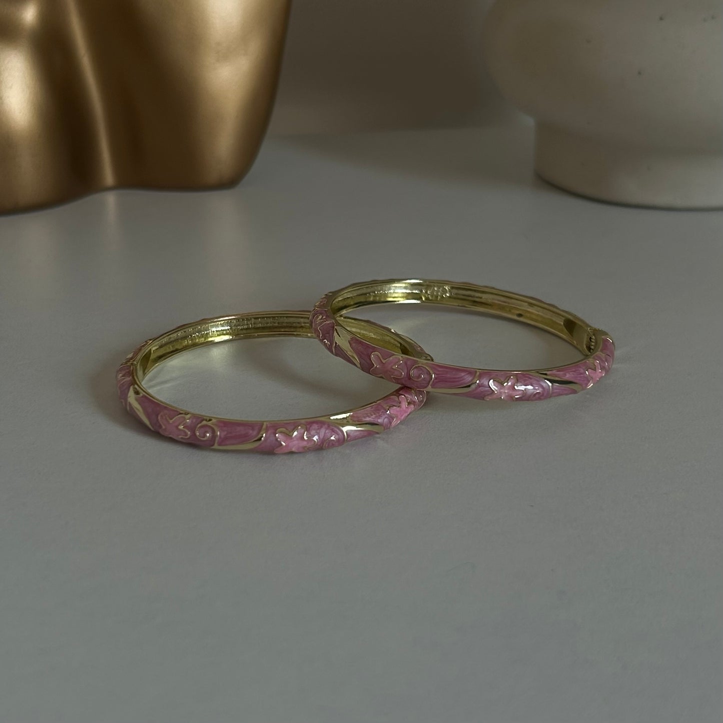Enamel bracelet