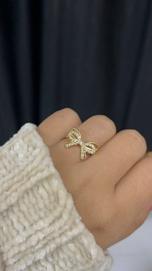 Bow golden ring