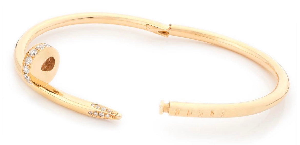 Nail Studded bracelet ( premium)