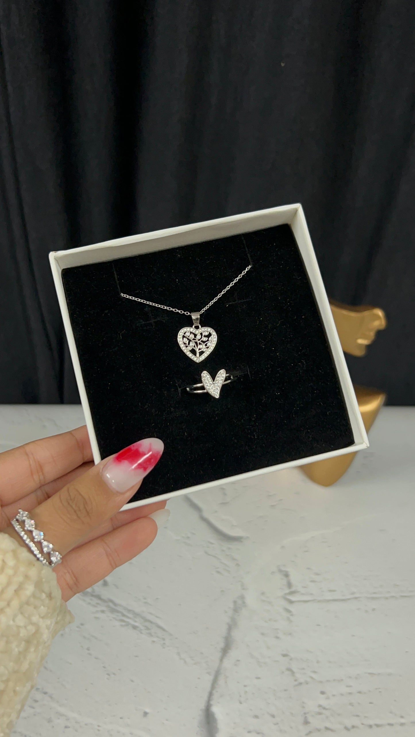 Perfect love gift box