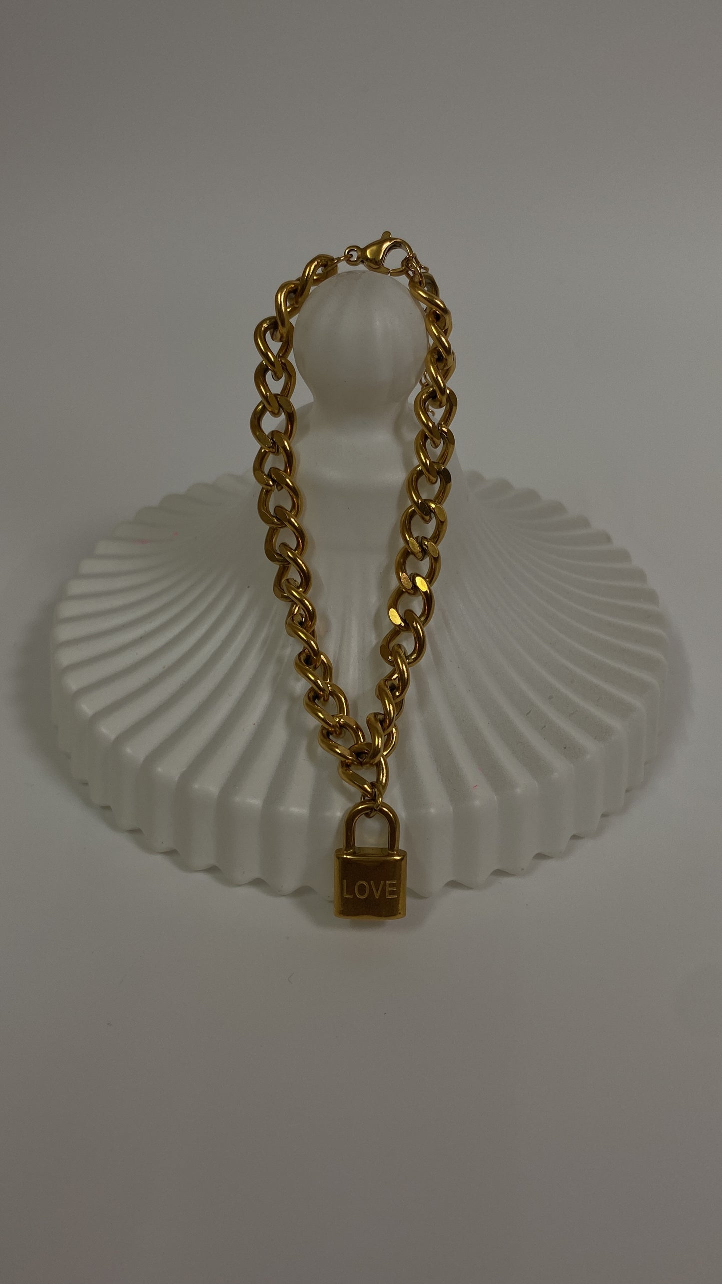 Love cuban bracelet