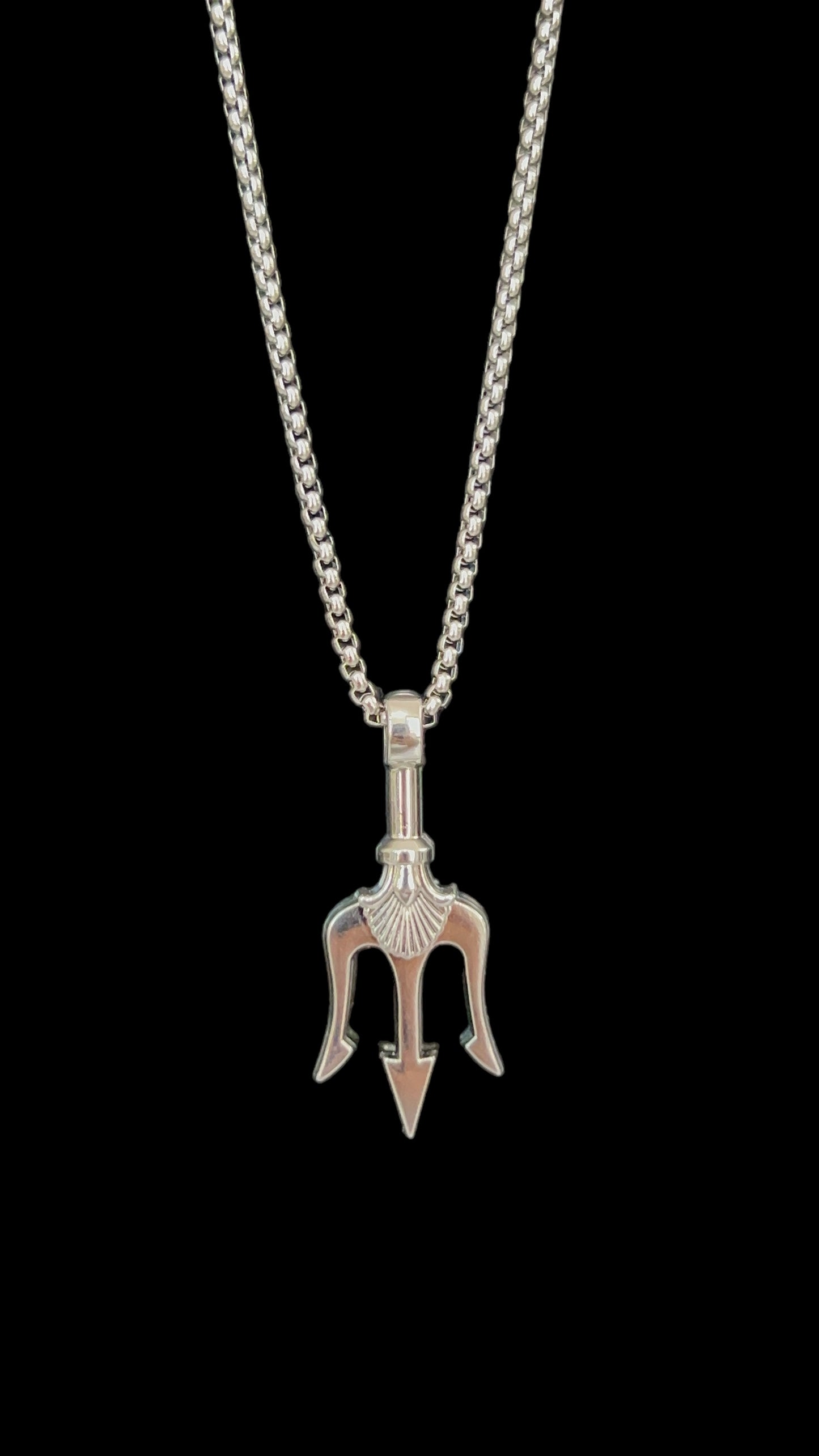Trishul pendant with chain