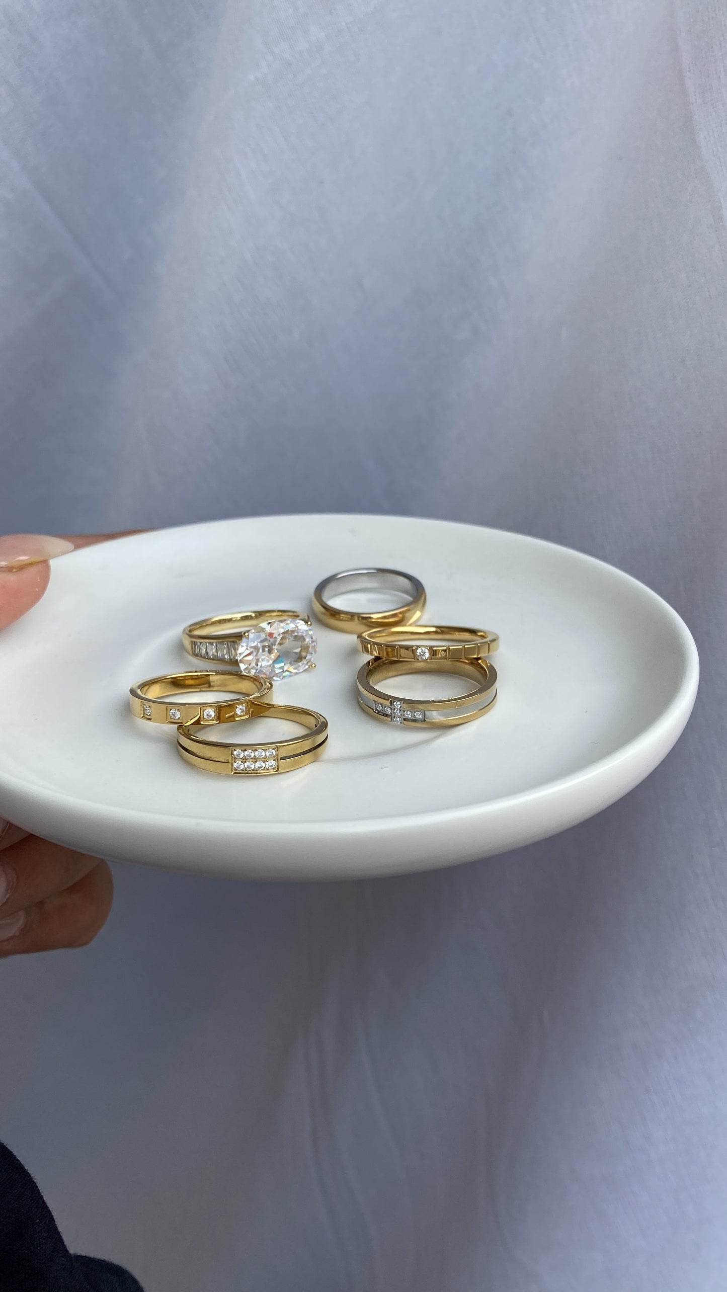 Dual ring (half golden,half silver)