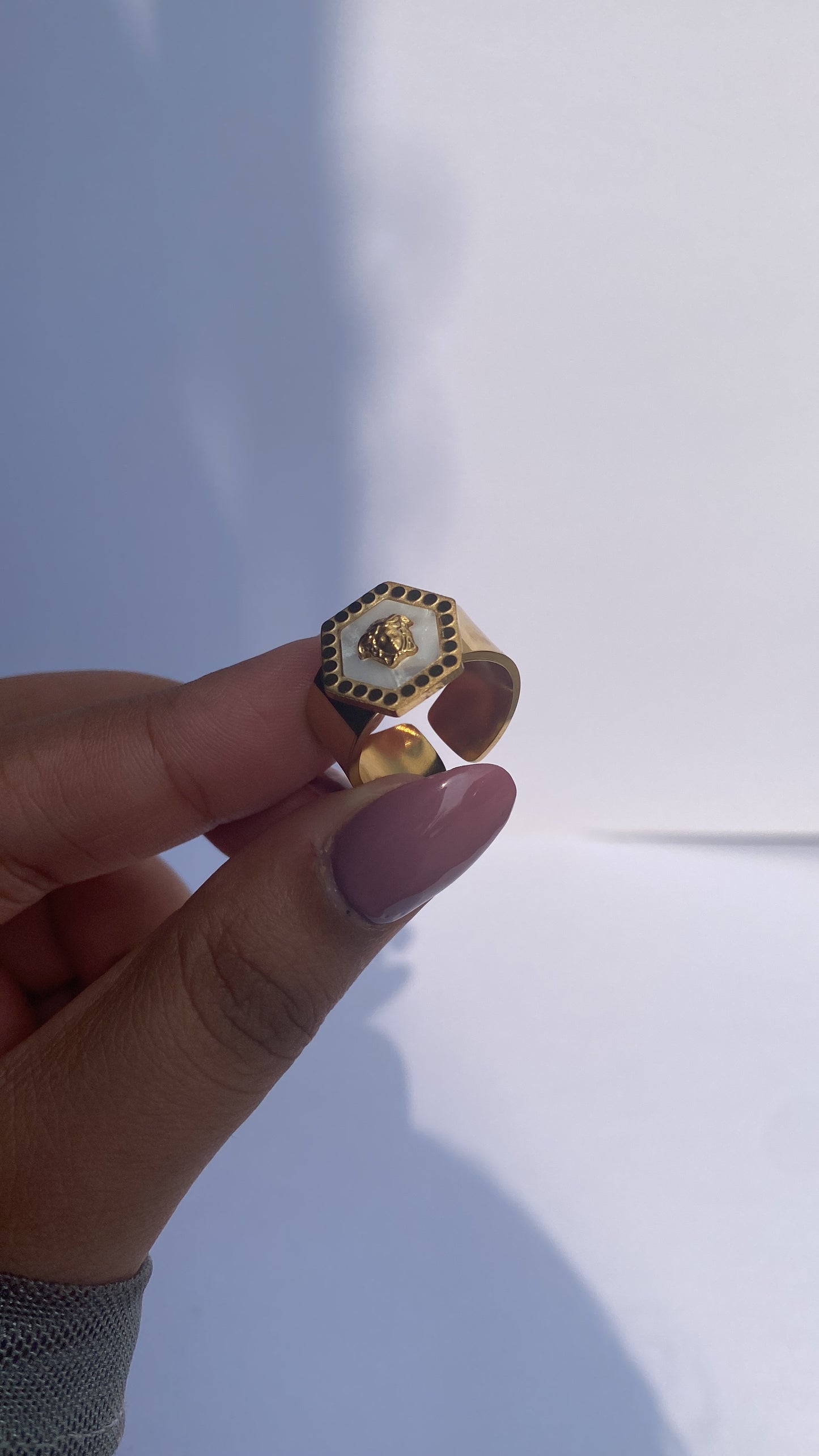 Versachiii band ring