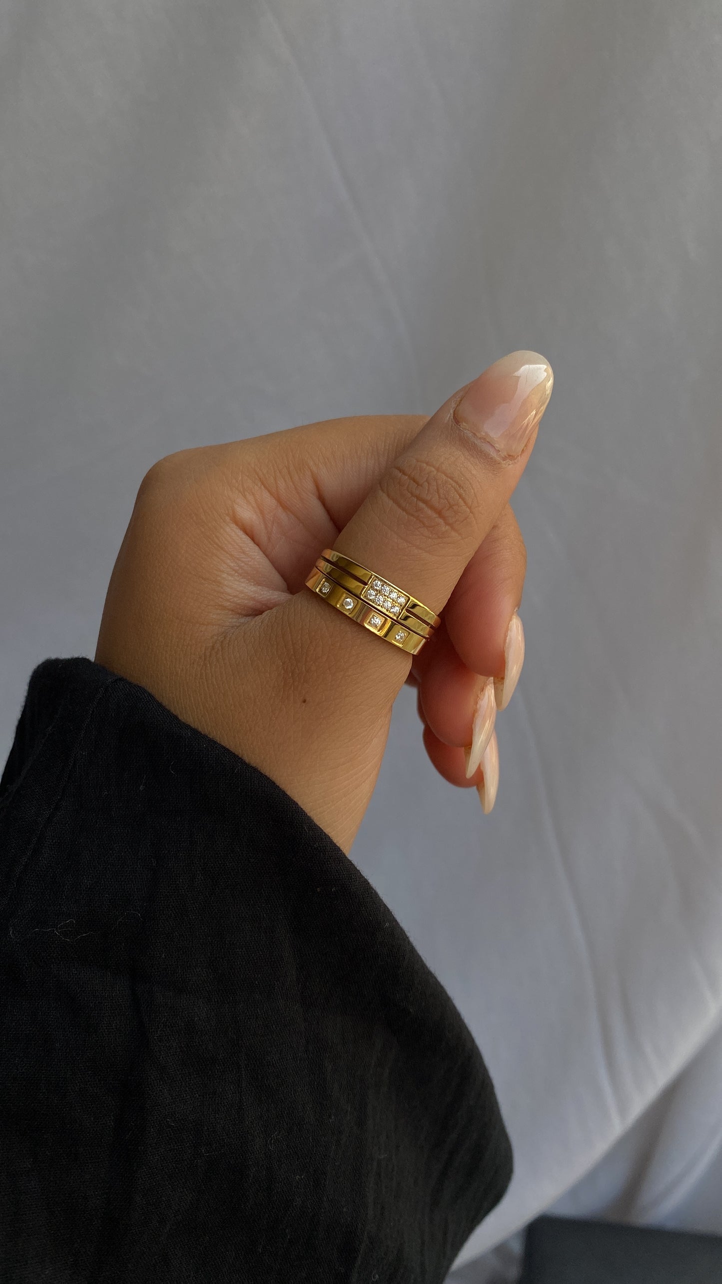 Mya band ring