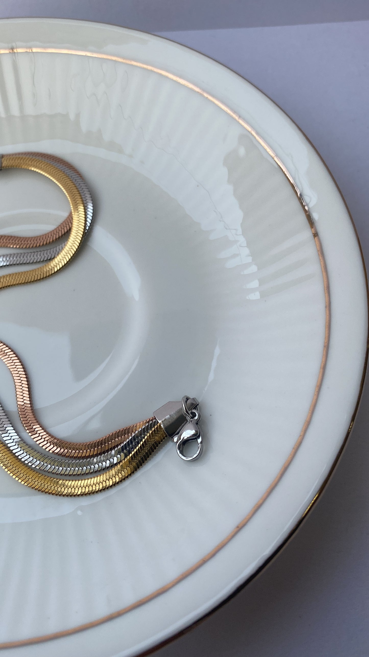 Multicolor snake bracelet