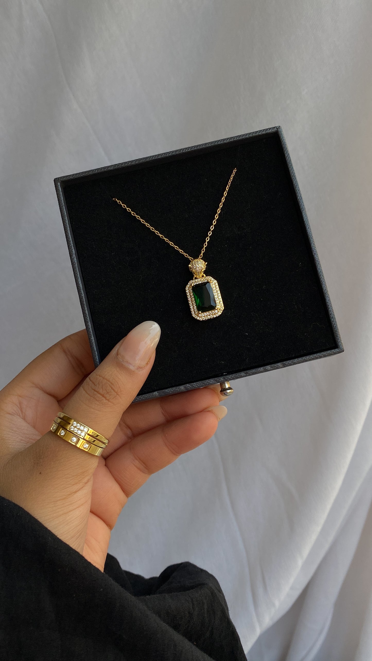Royalty combo (7 limited edition necklaces)