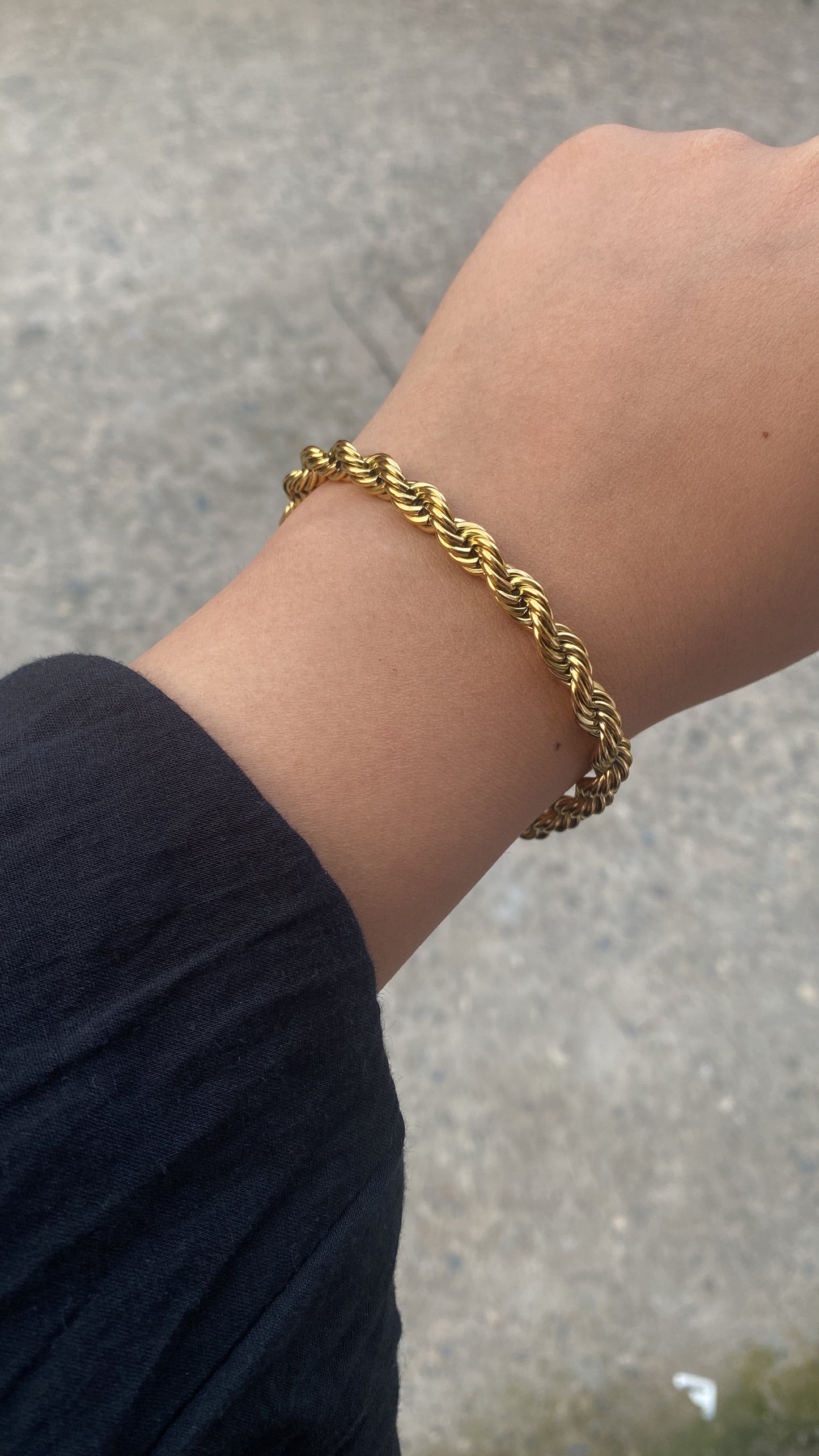 Rope bracelet