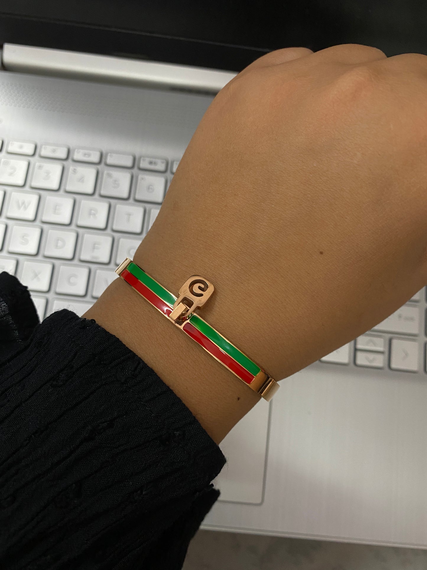 Grixi stripe bracelet