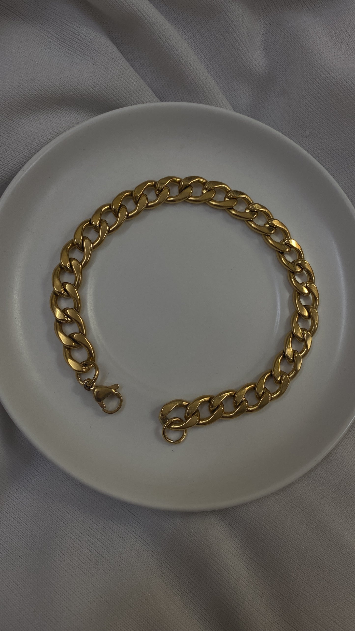 Cuban Bracelet Golden ( my man)