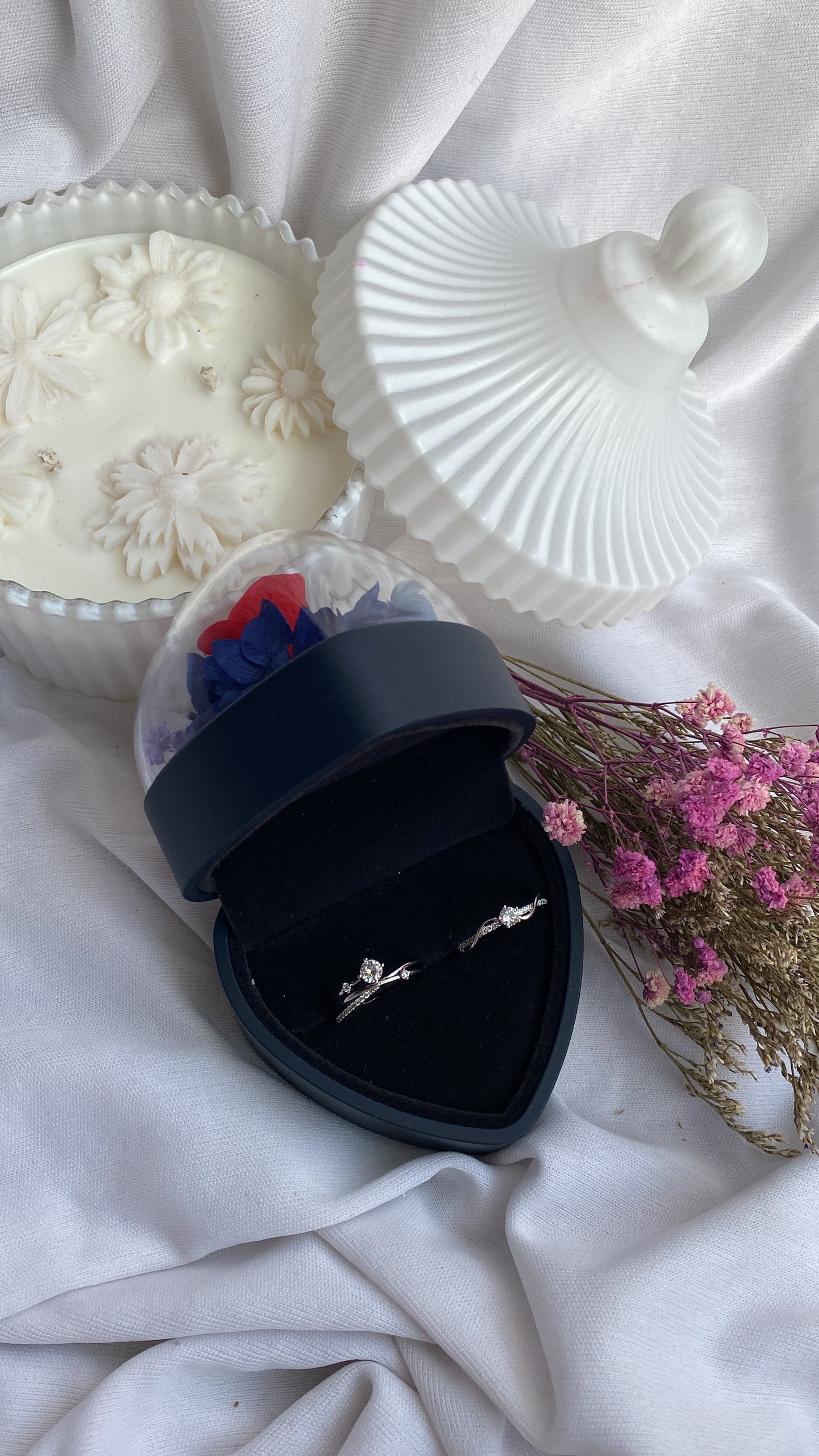 Daniella & Syke Ring