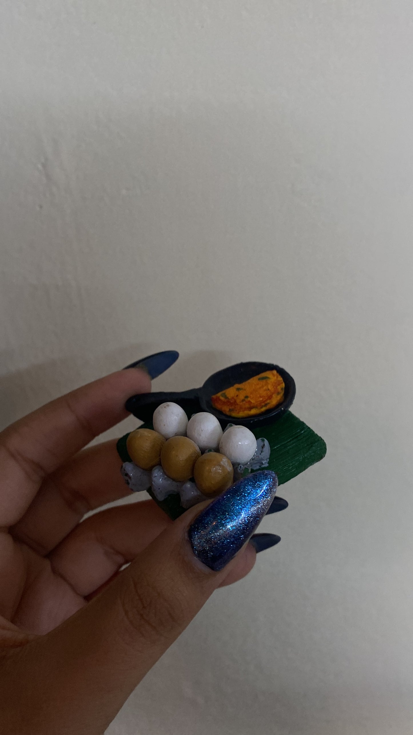 Eggs fridge magnet