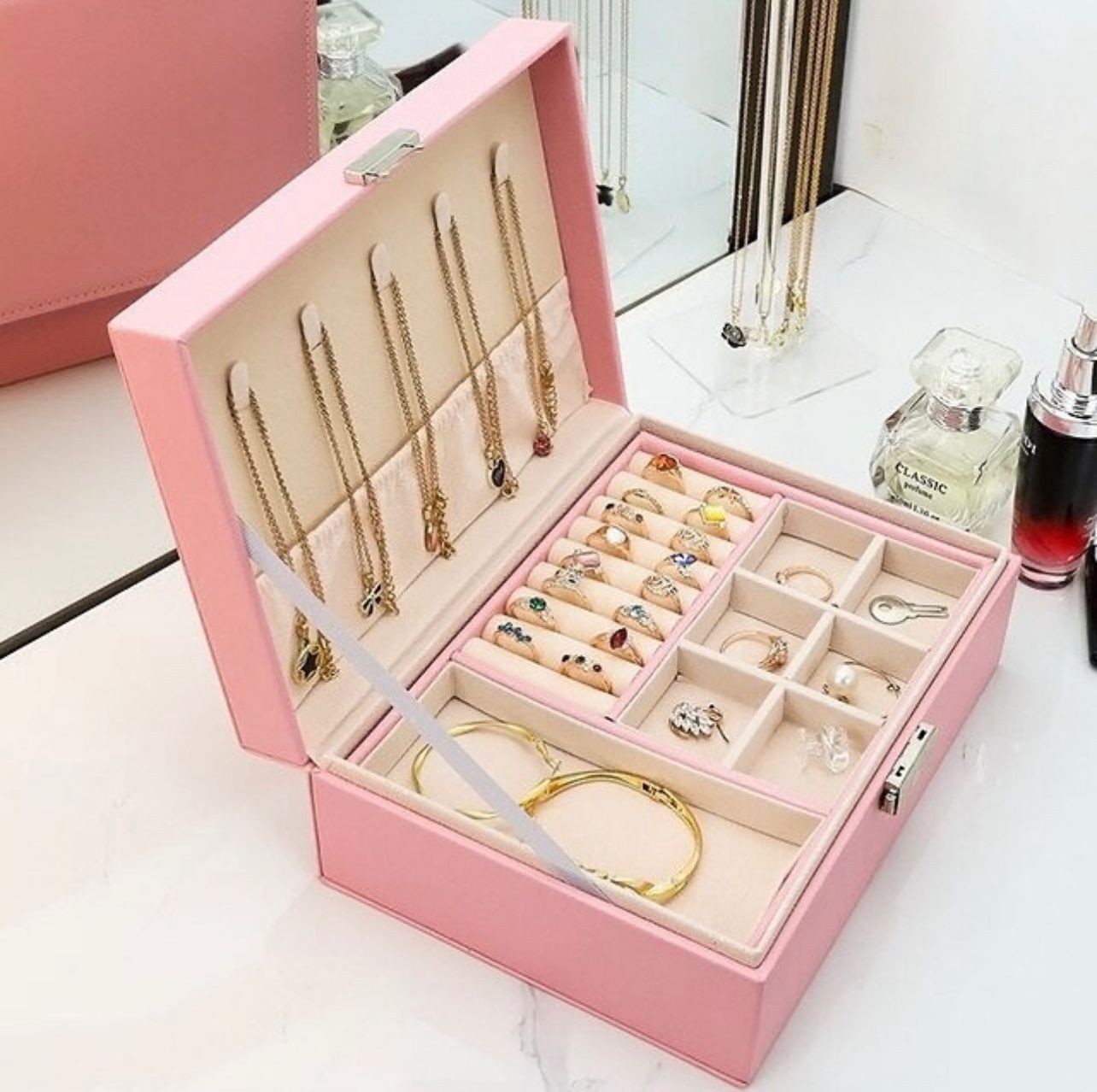 Baby blush jewellery organizers