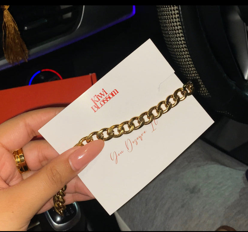 Cuban Bracelet Golden ( my man)