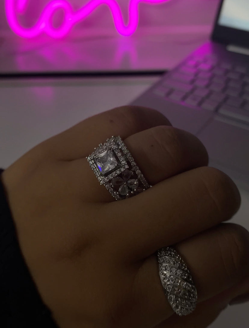 Rekha ring & Madhu ring