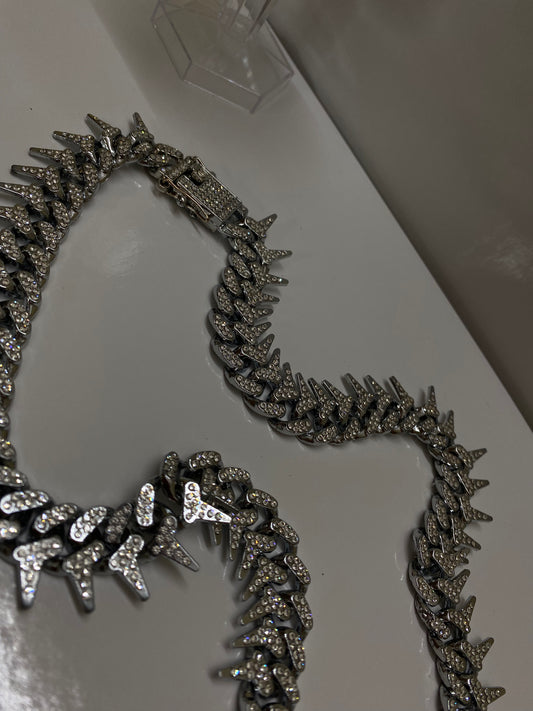 Icy spiky chain