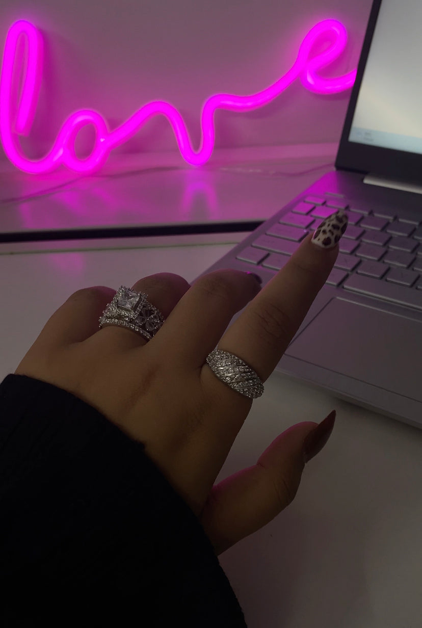 Rekha ring & Madhu ring