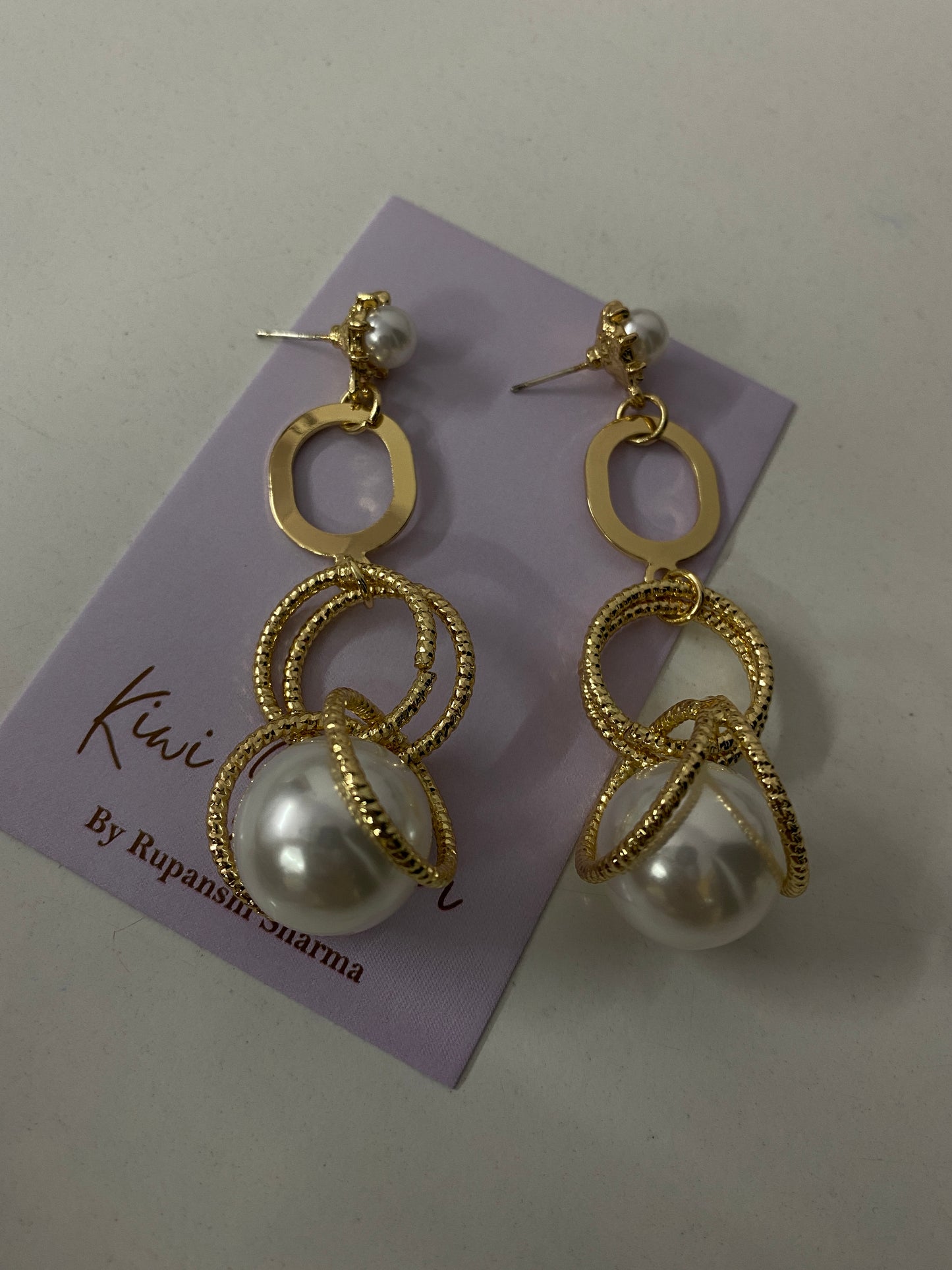 Pearl dangle earrings