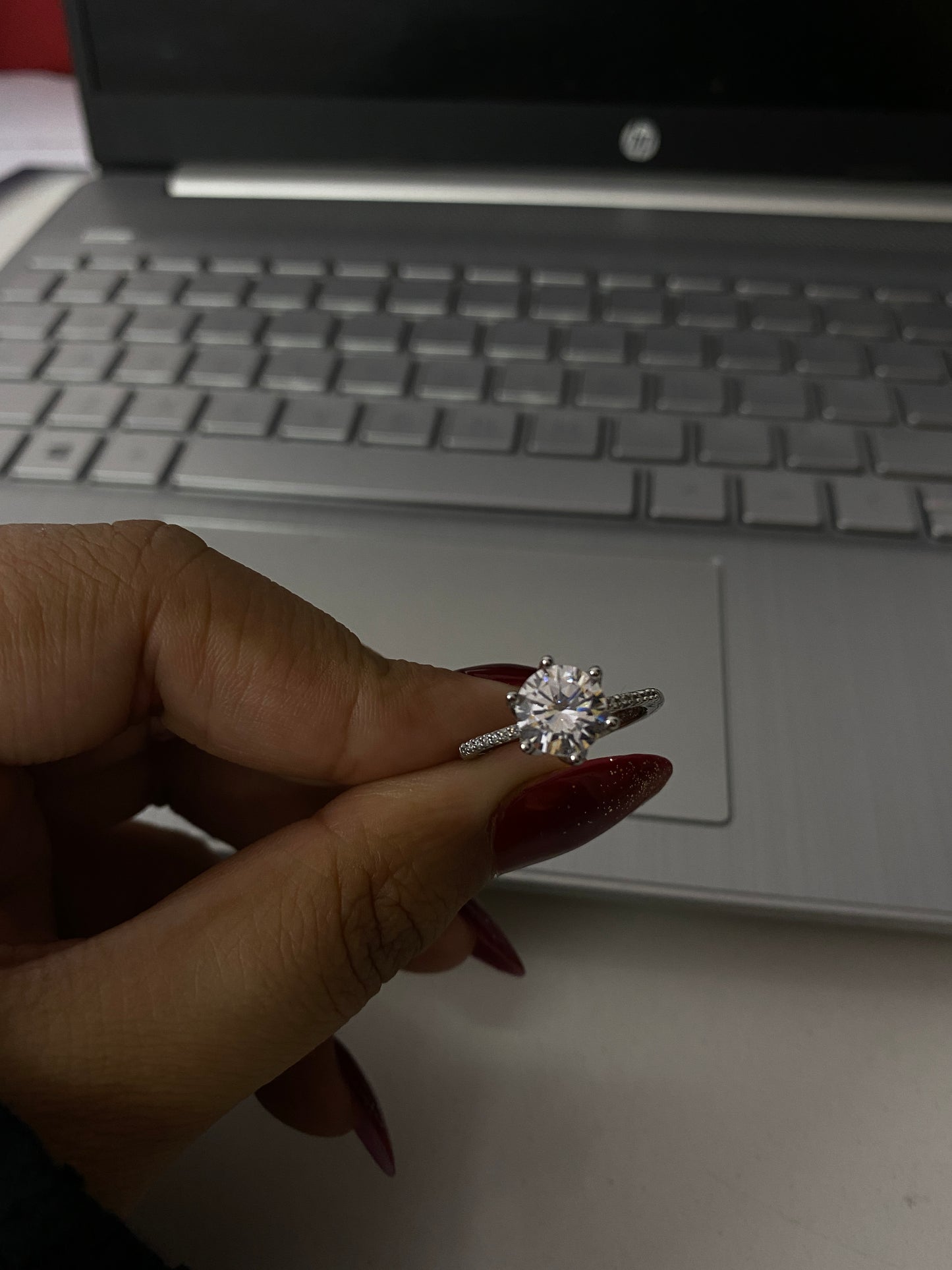 Maria solitaire ring
