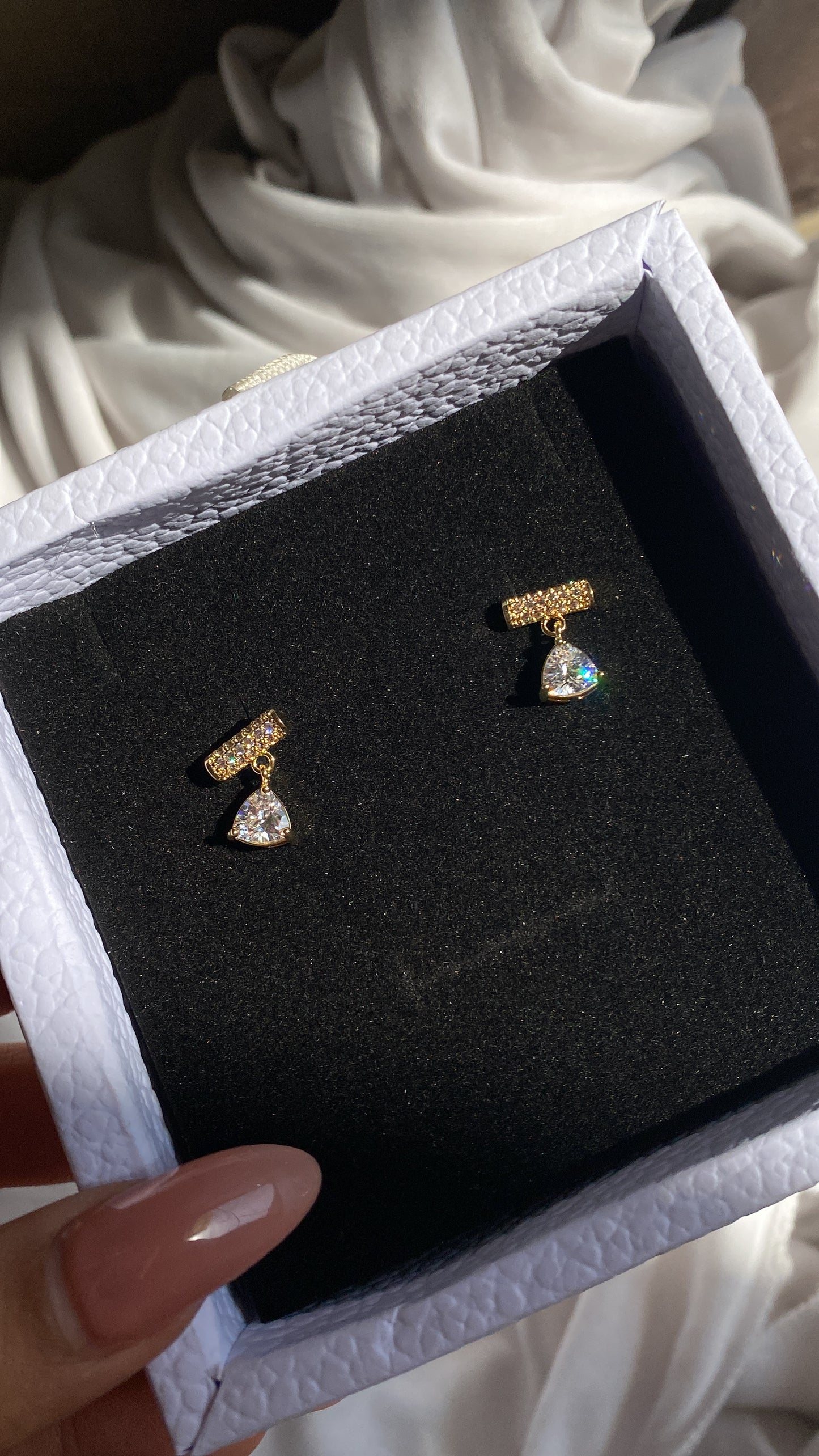 Sizzling teapot earrings