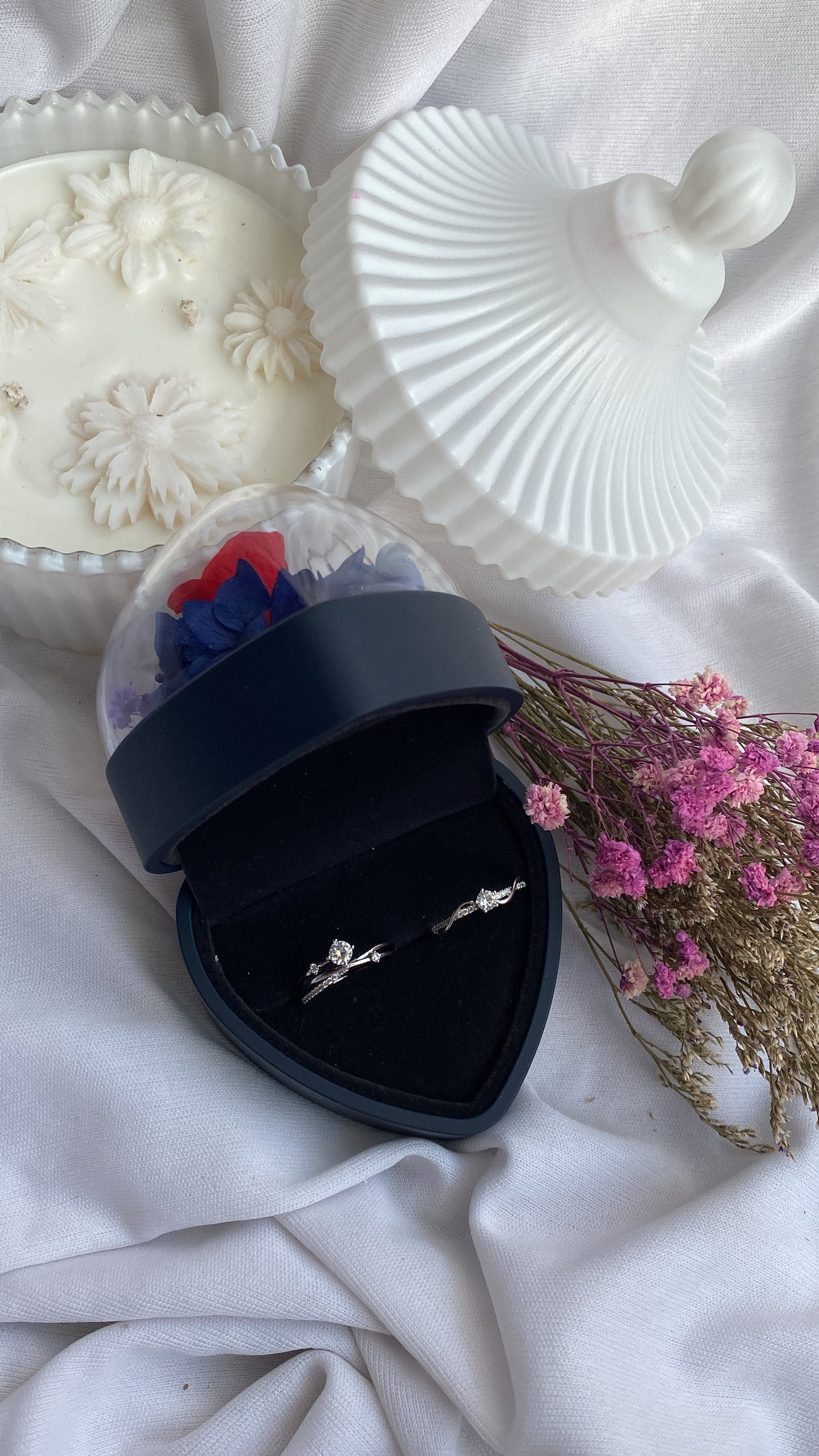 Daniella & Syke Ring