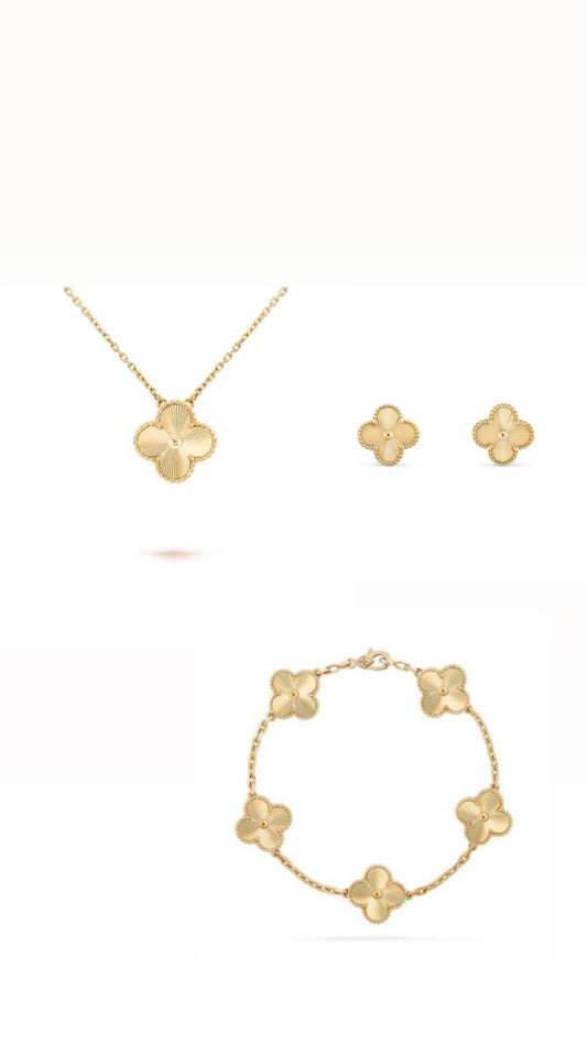 Gold clover set