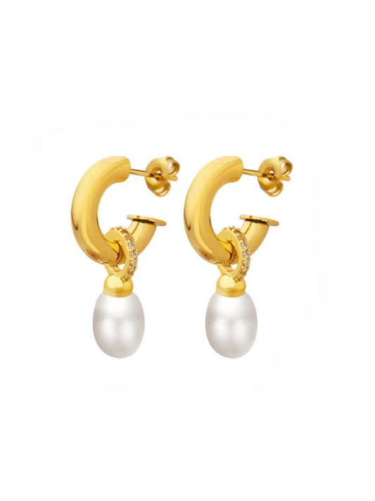 Dazzy pearl earrings