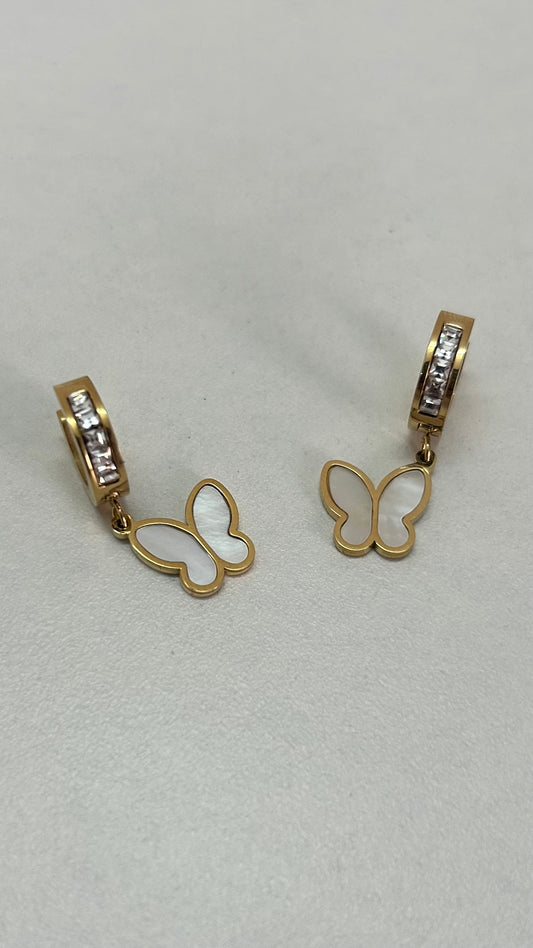 Little butterflies studded earrings