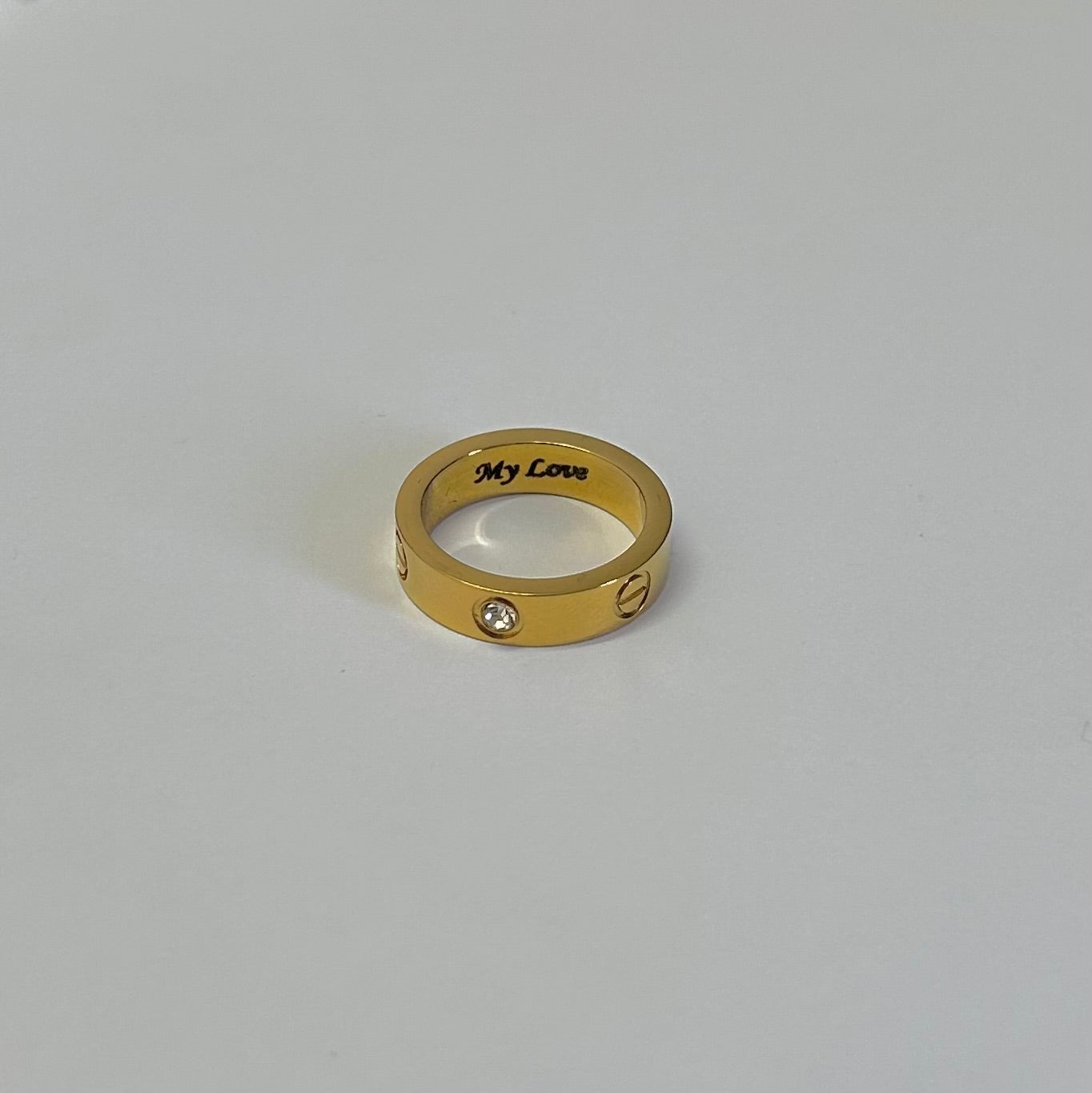 Engravable love stone ring