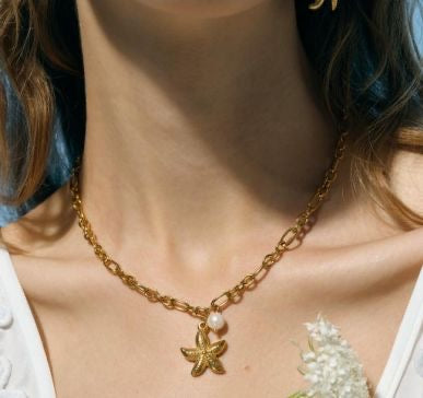 Star beach necklace