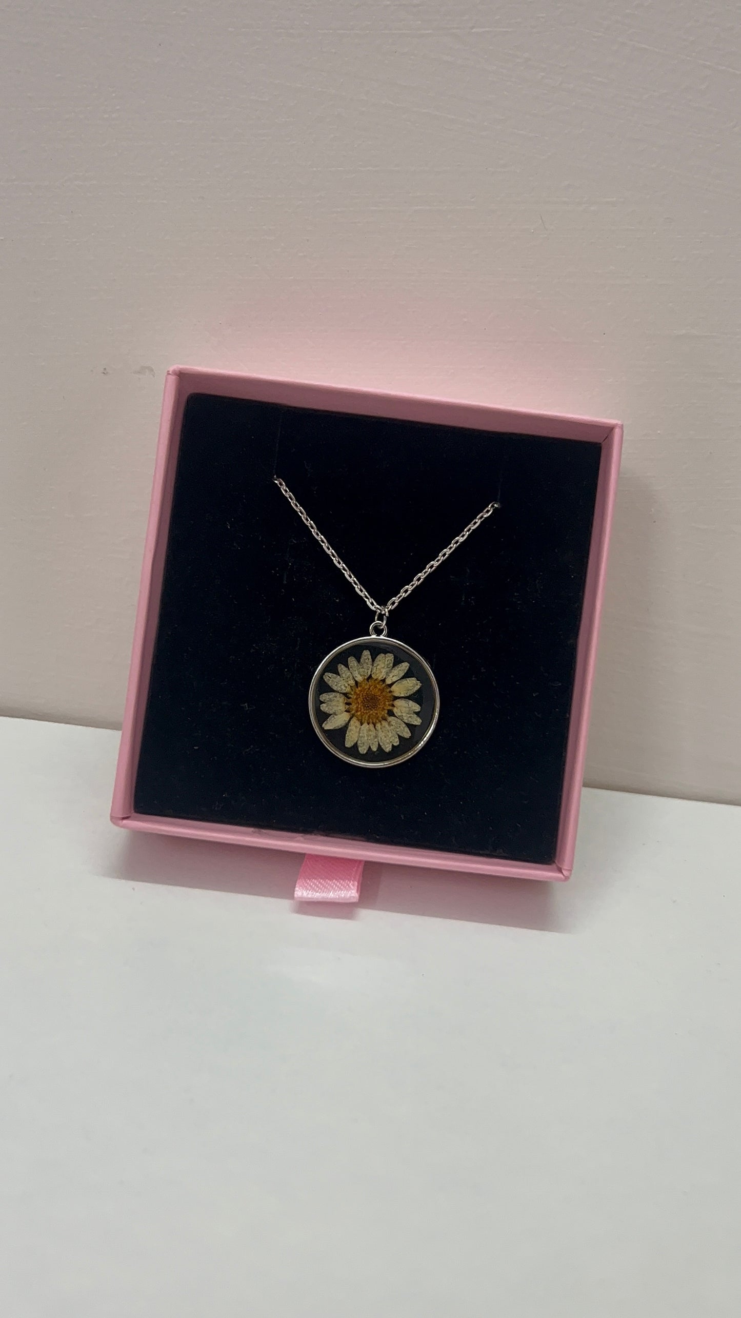 Silver flower necklace