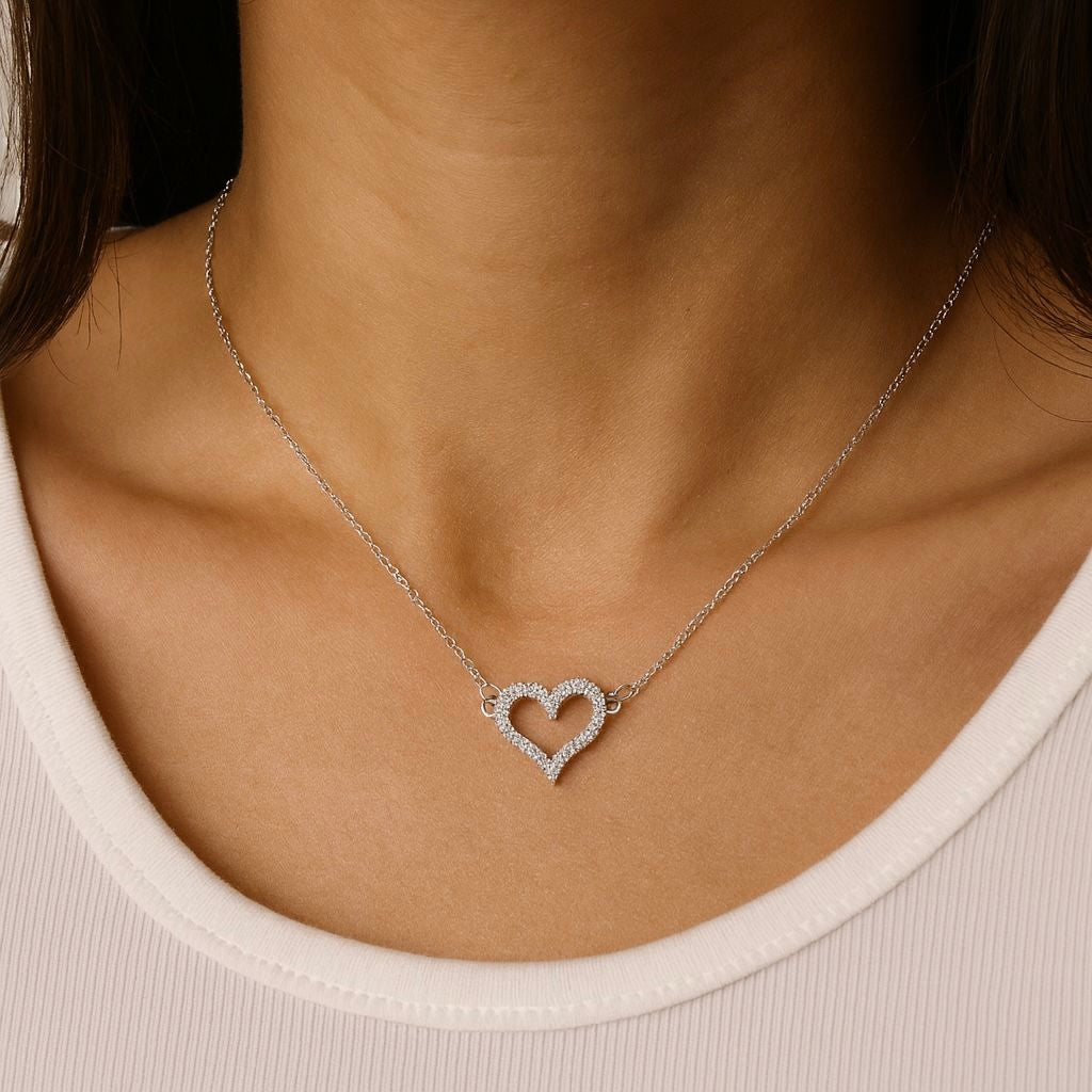 Shimmer Heart necklace