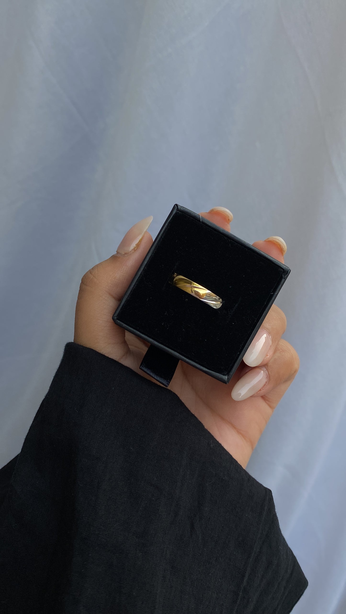 Dual ring (half golden,half silver)