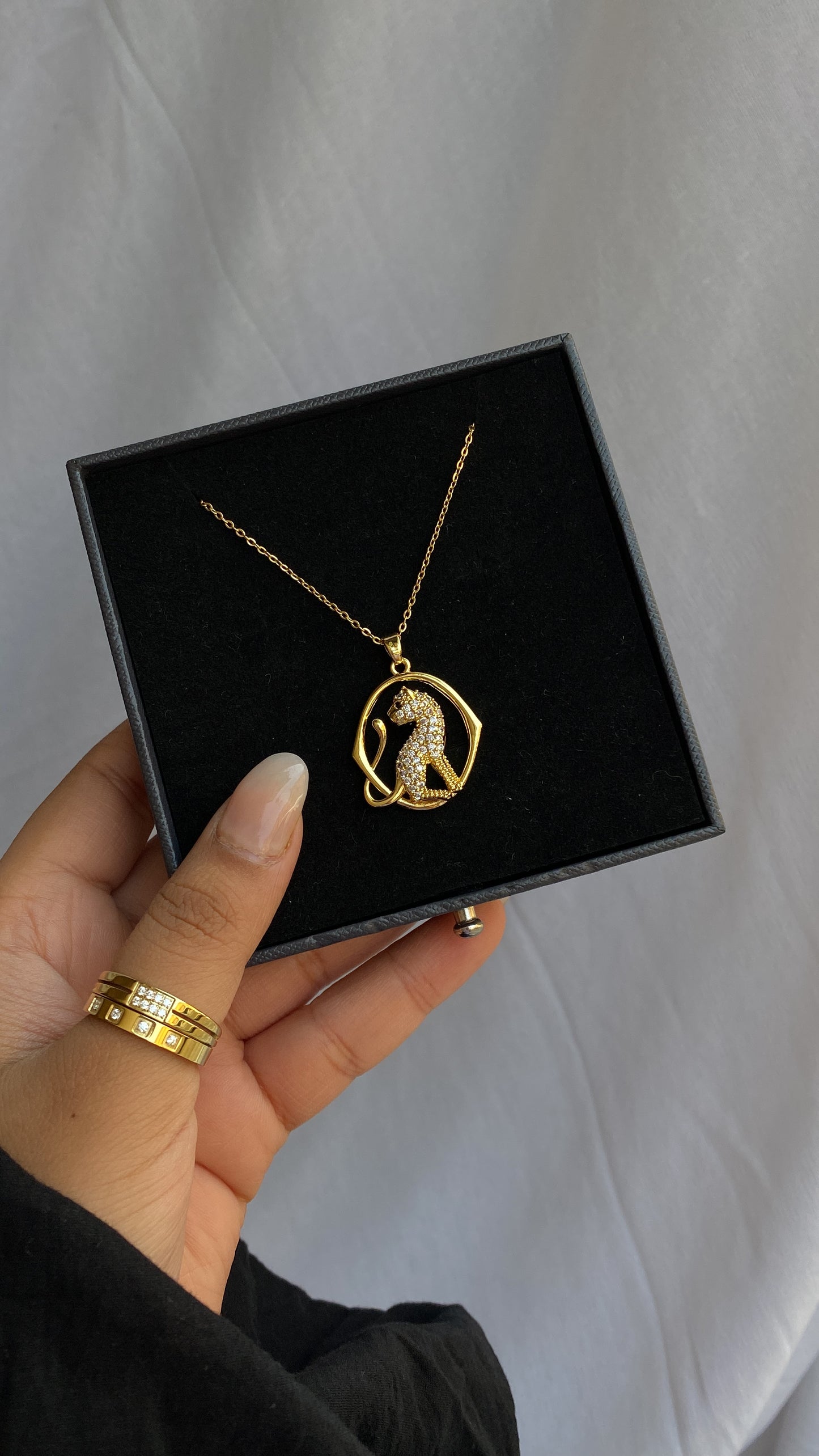 Royalty combo (7 limited edition necklaces)