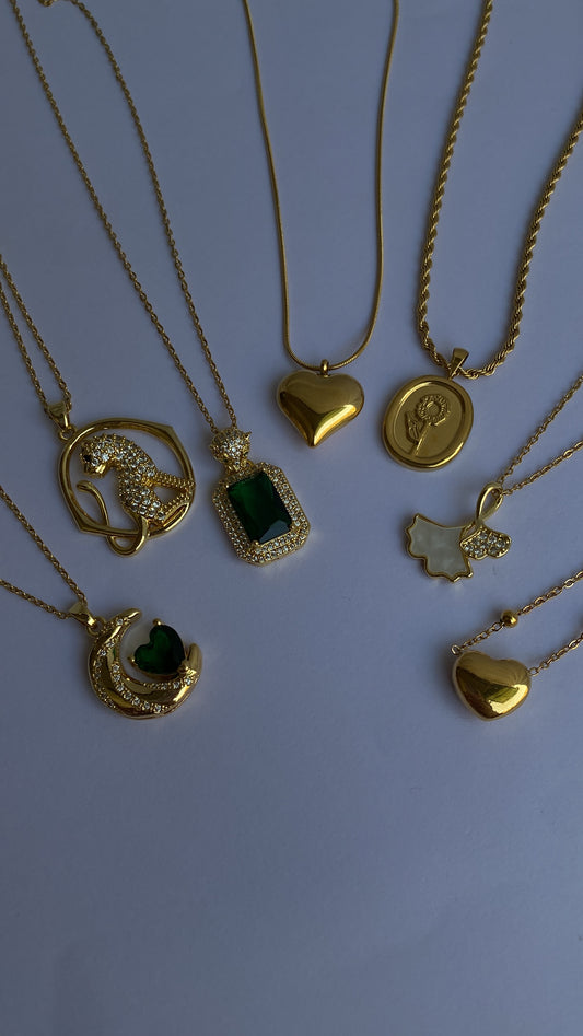 Royalty combo (7 limited edition necklaces)
