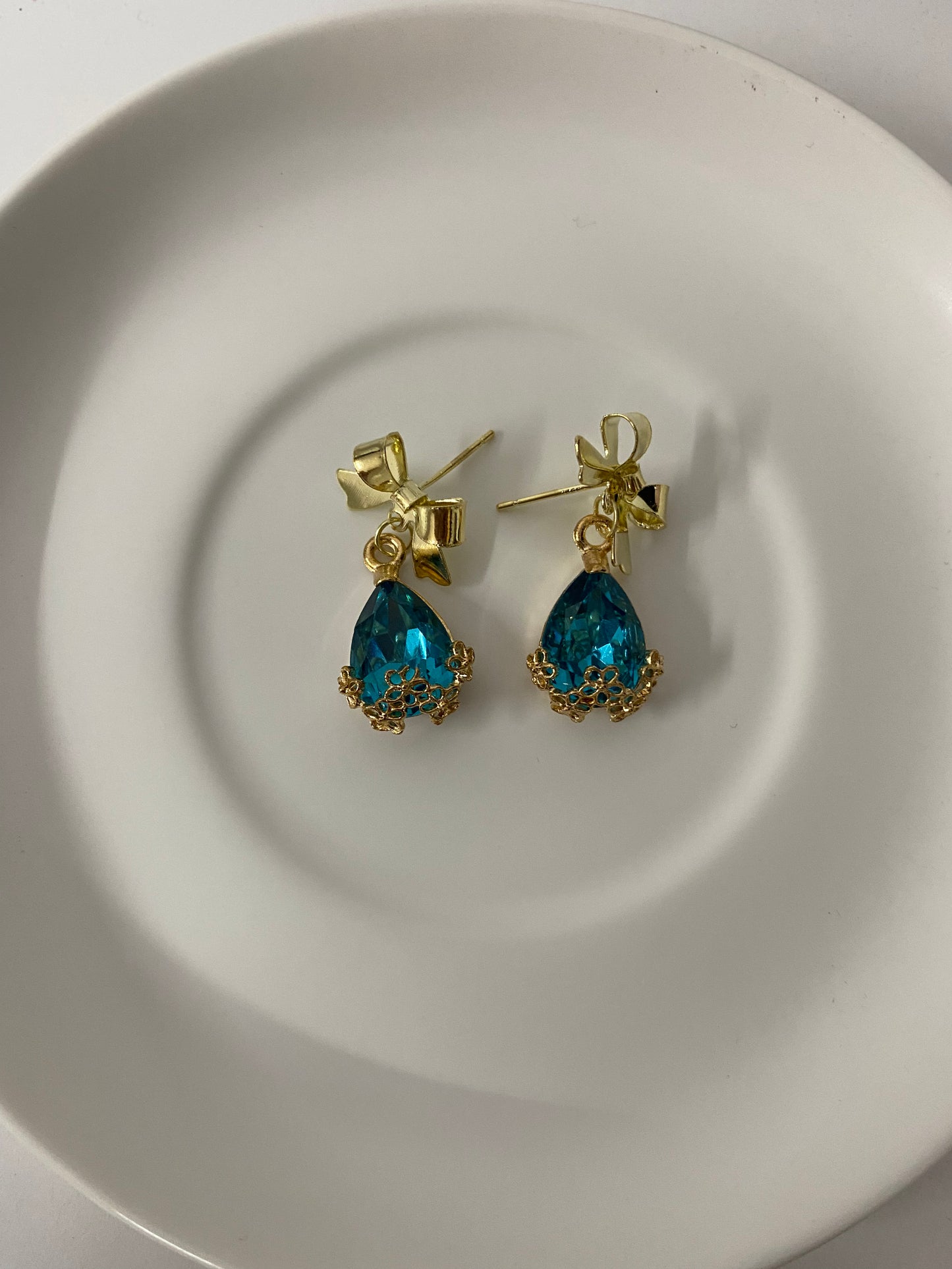 Noor blue earrings