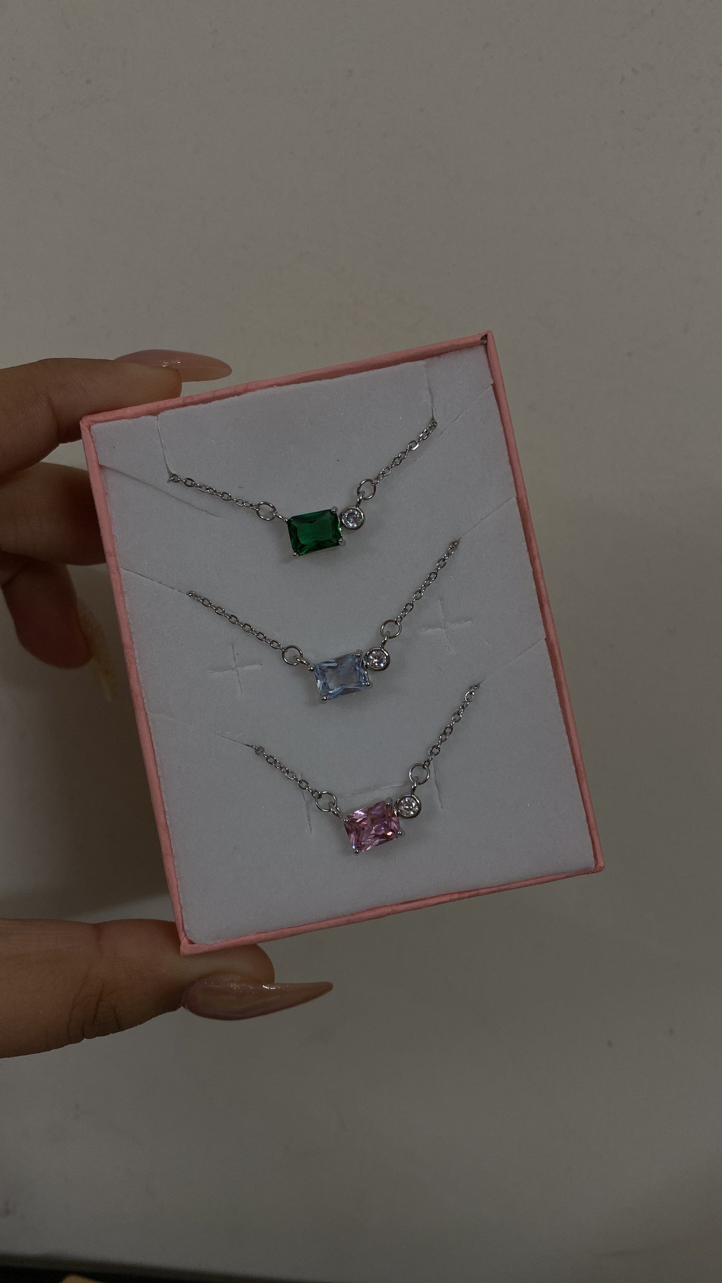 Nostalgia necklace